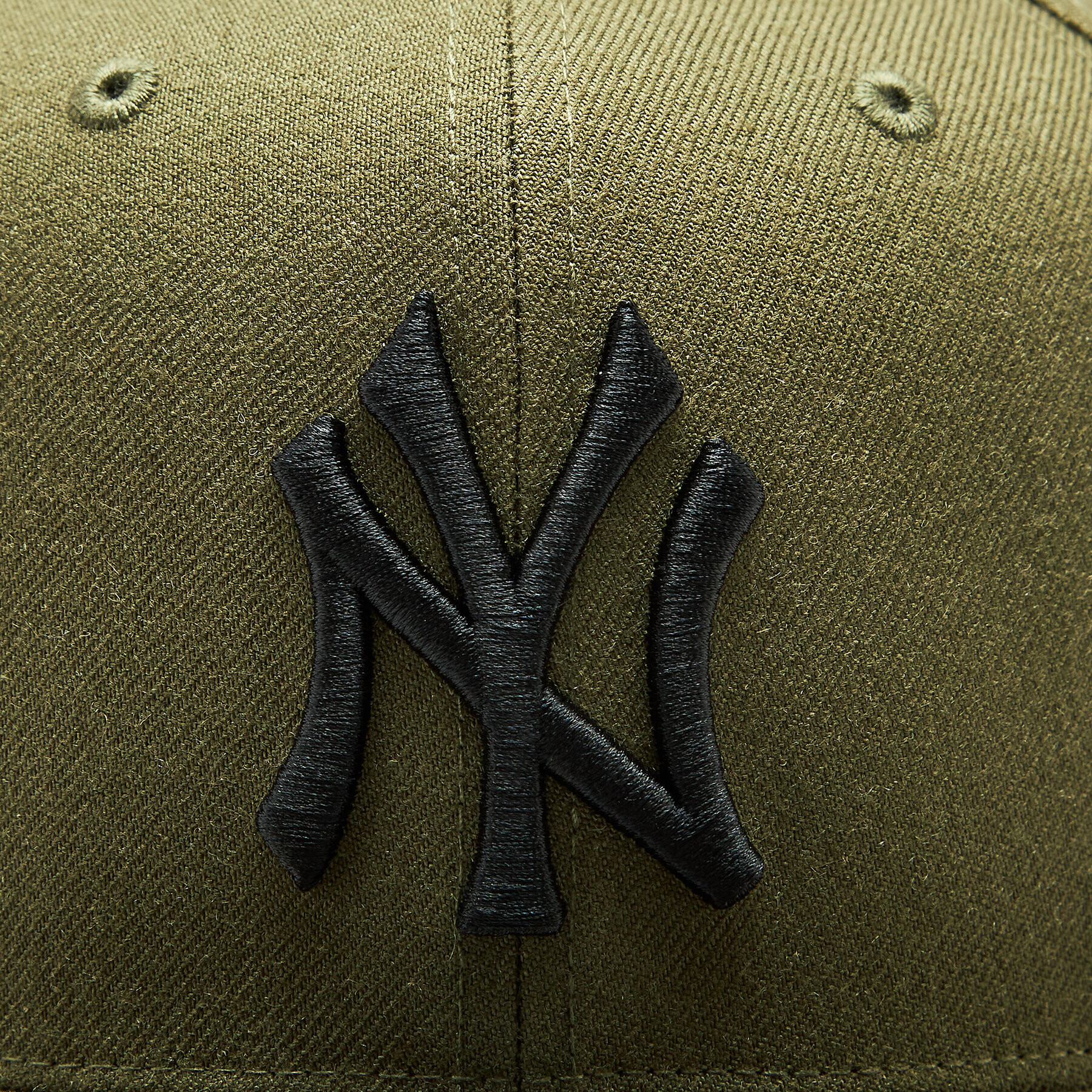 47 Brand Шапка с козирка MLB New York Yankees Ballpark Camo 47 CAPTAIN B-BCAMO17WBP-SW Зелен - Pepit.bg