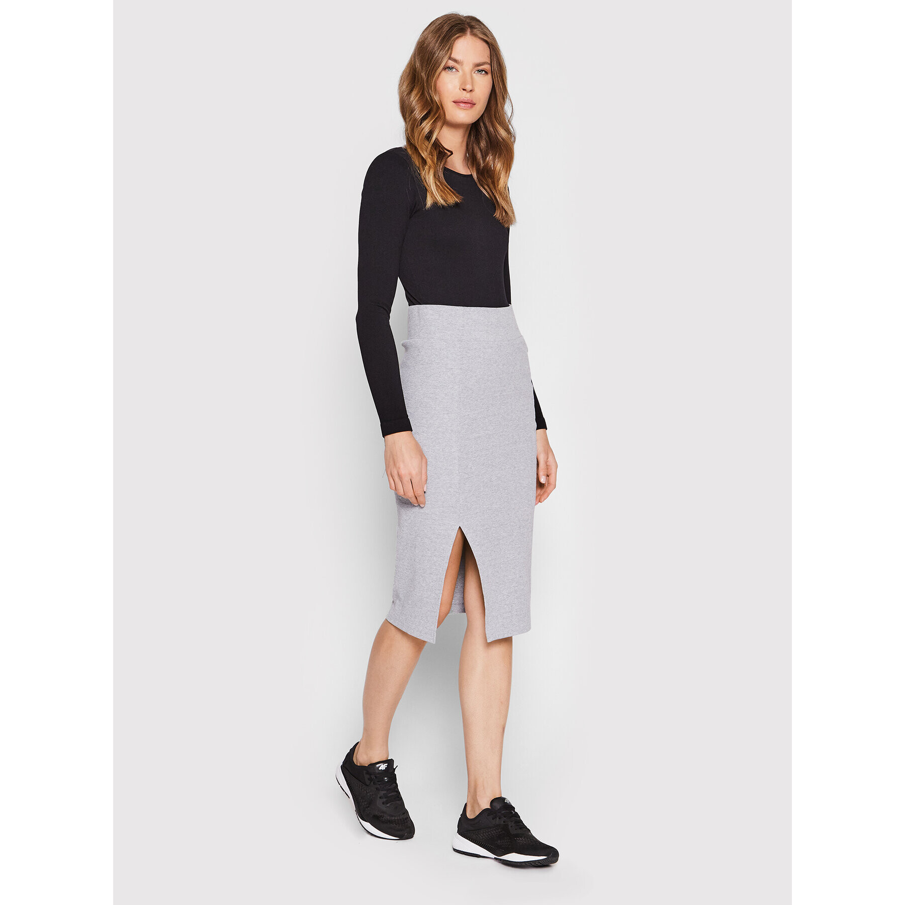 4F Боди H4L22-TSDL012 Черен Slim Fit - Pepit.bg