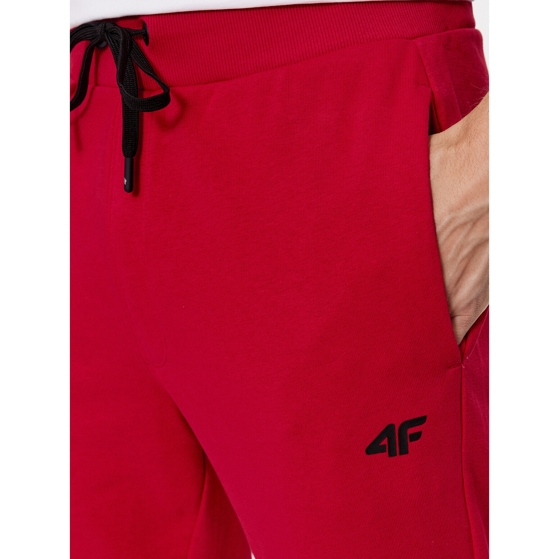 4F Долнище анцуг AW23TTROM451 Червен Regular Fit - Pepit.bg