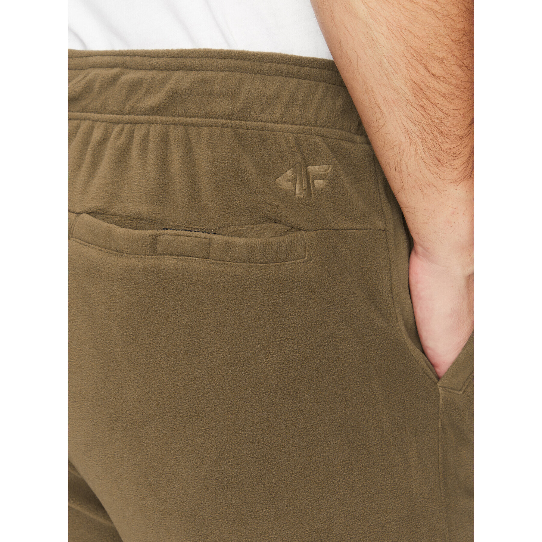 4F Долнище анцуг AW23TTROM470 Кафяв Regular Fit - Pepit.bg