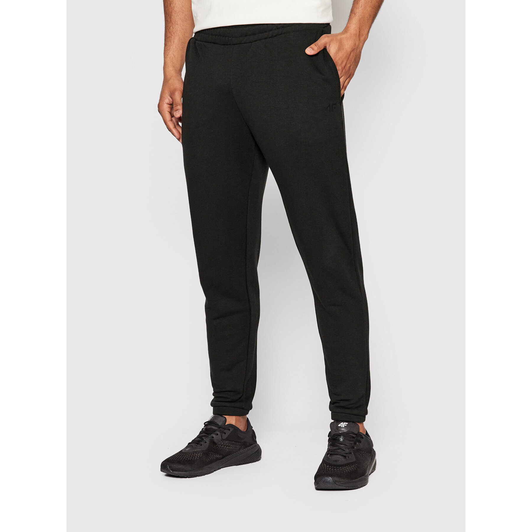 4F Долнище анцуг H4L22-SPMD014 Сив Regular Fit - Pepit.bg