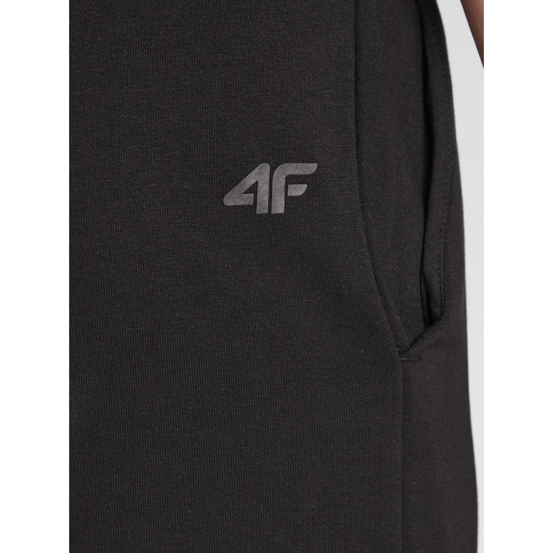 4F Долнище анцуг H4Z22-SPMD013 Черен Regular Fit - Pepit.bg