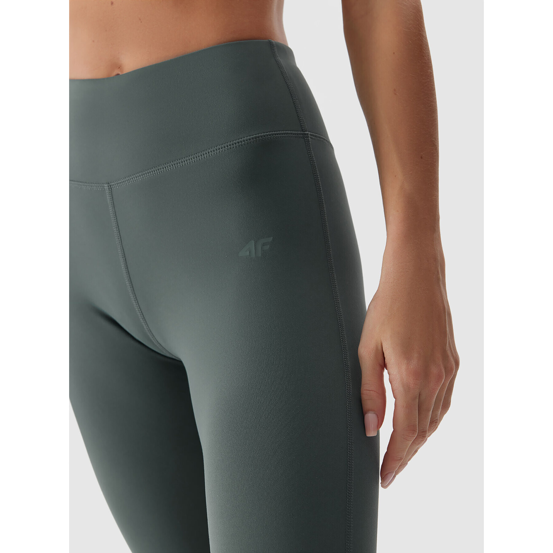 4F Клин AW23TFTIF155 Зелен Slim Fit - Pepit.bg
