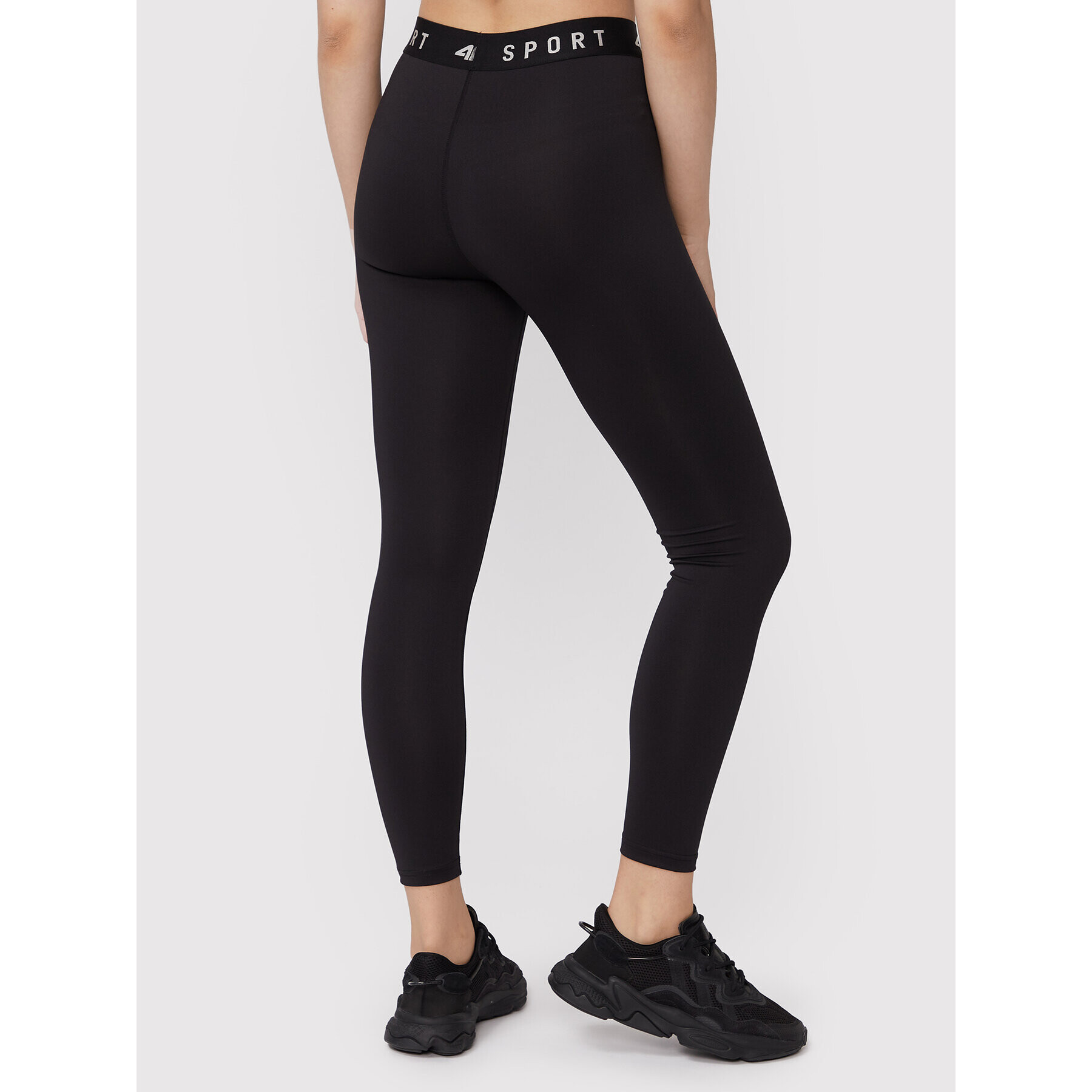 4F Клин H4Z22-SPDF351 Черен Slim Fit - Pepit.bg