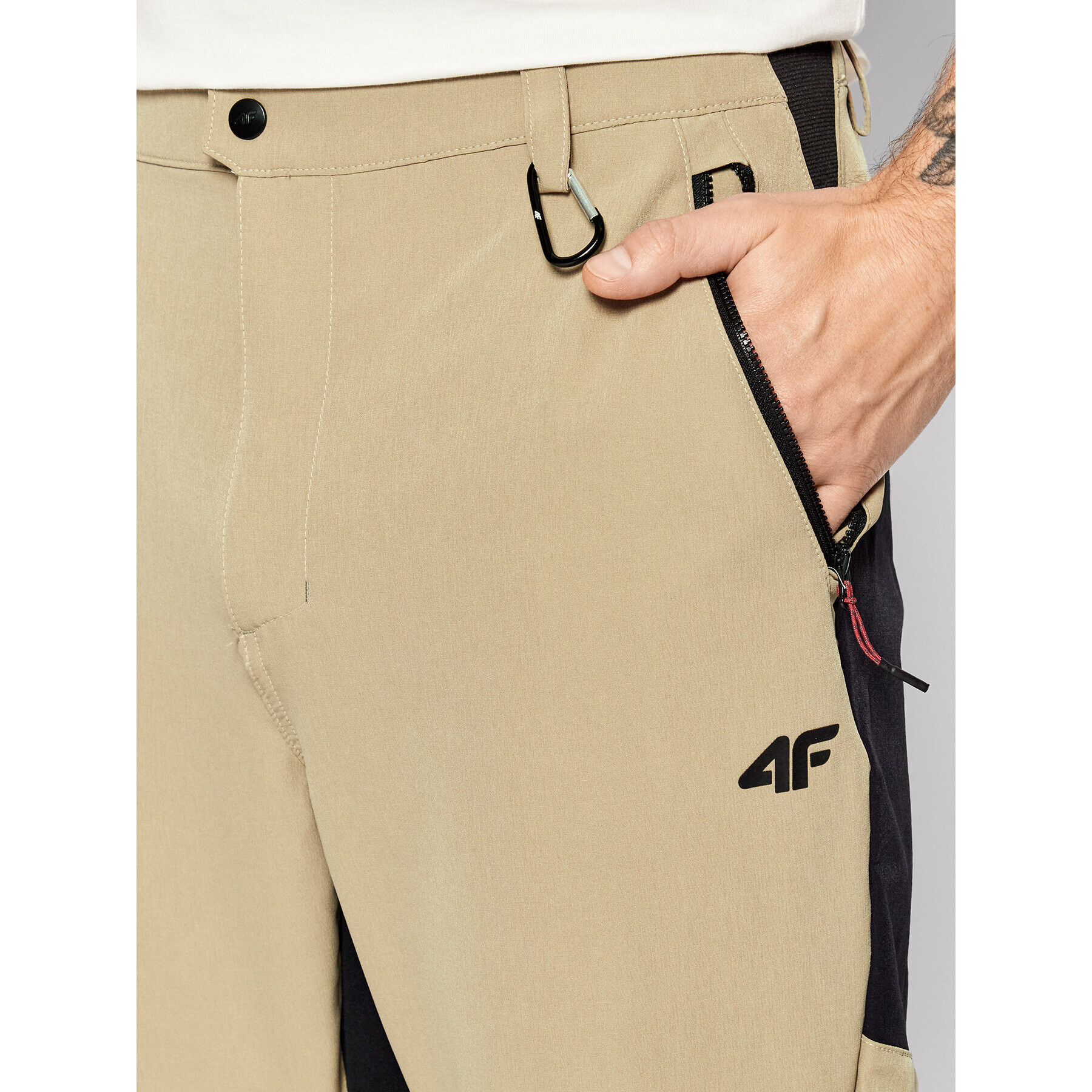 4F Outdoor панталони H4L22-SPMTR062 Бежов Regular Fit - Pepit.bg