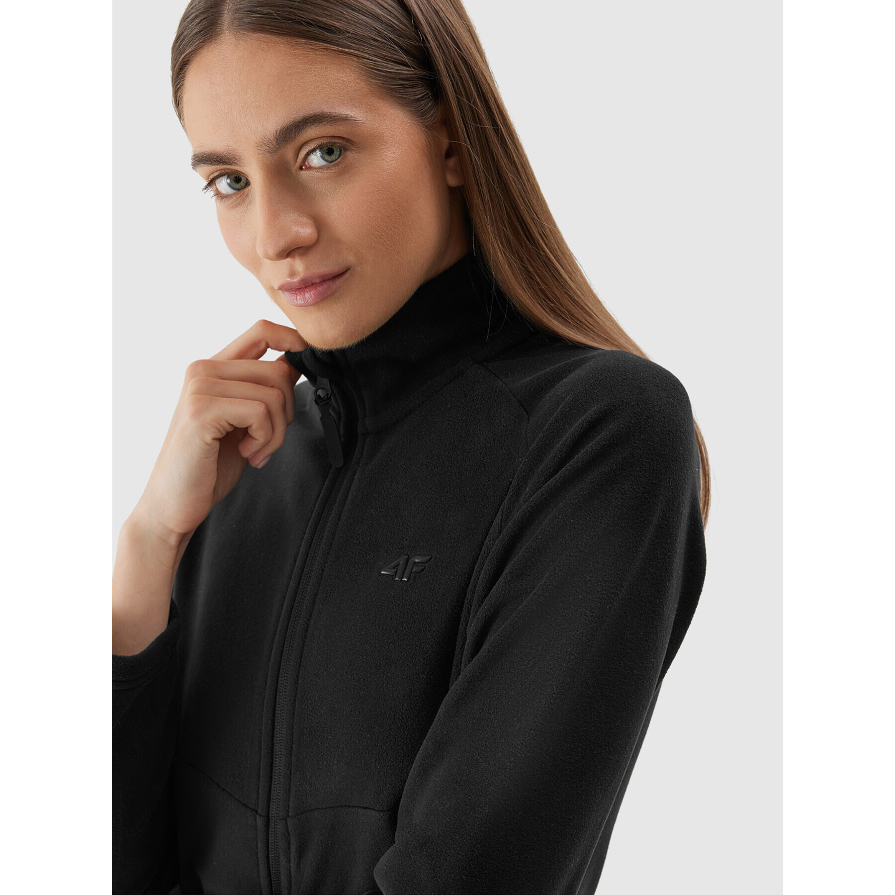 4F Полар AW23TFLEF146 Черен Regular Fit - Pepit.bg