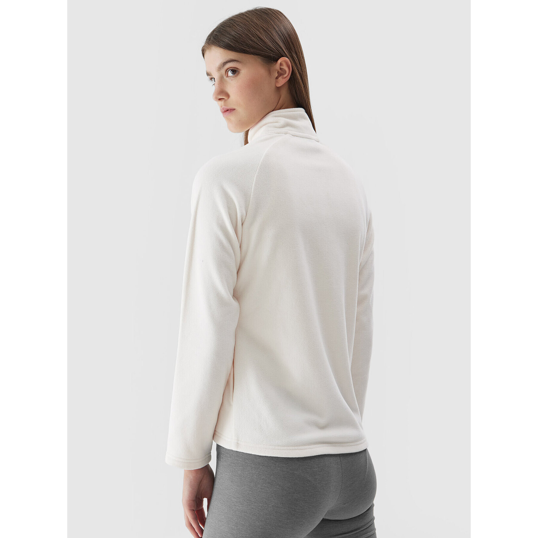 4F Полар AW23TFLEF146 Екрю Regular Fit - Pepit.bg