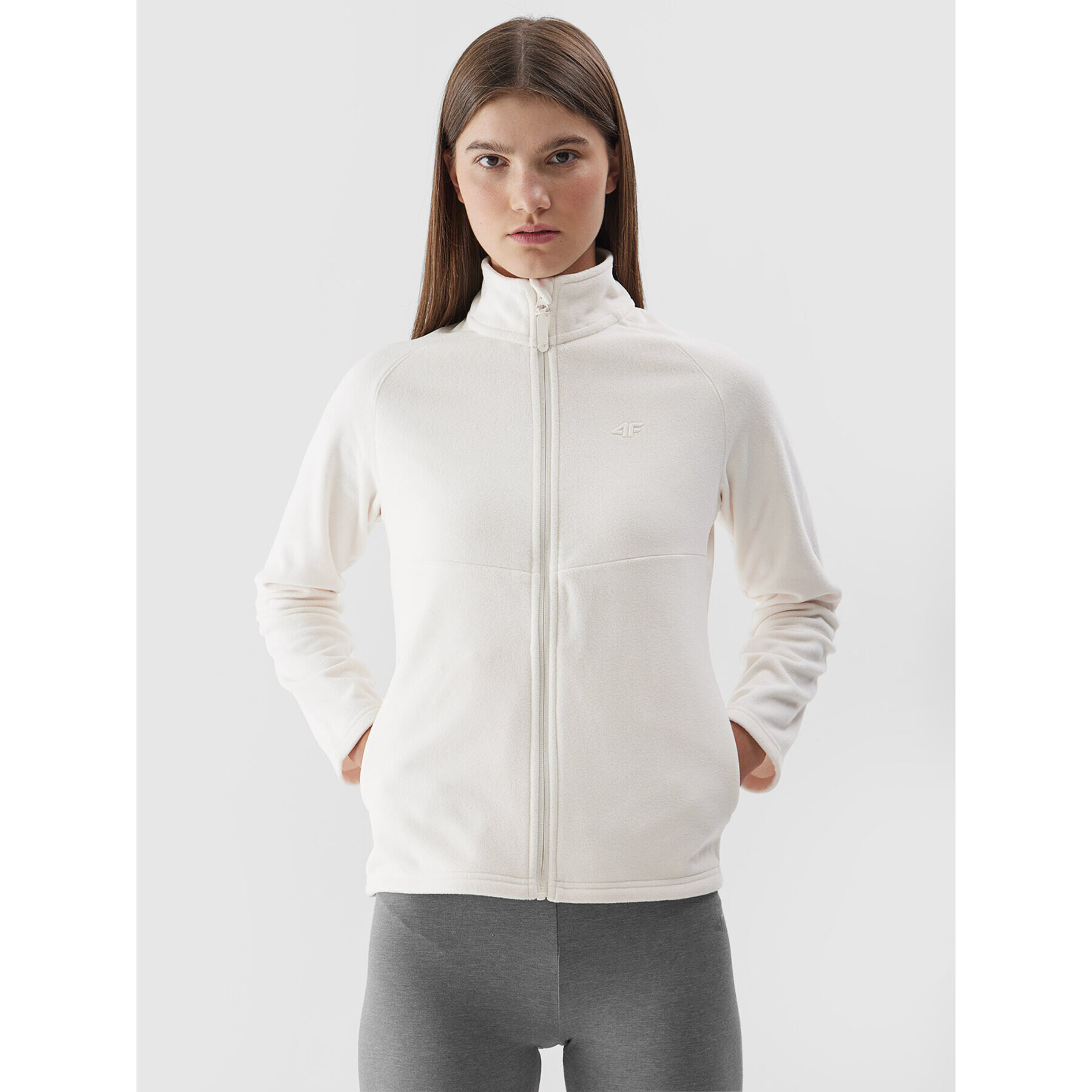 4F Полар AW23TFLEF146 Екрю Regular Fit - Pepit.bg