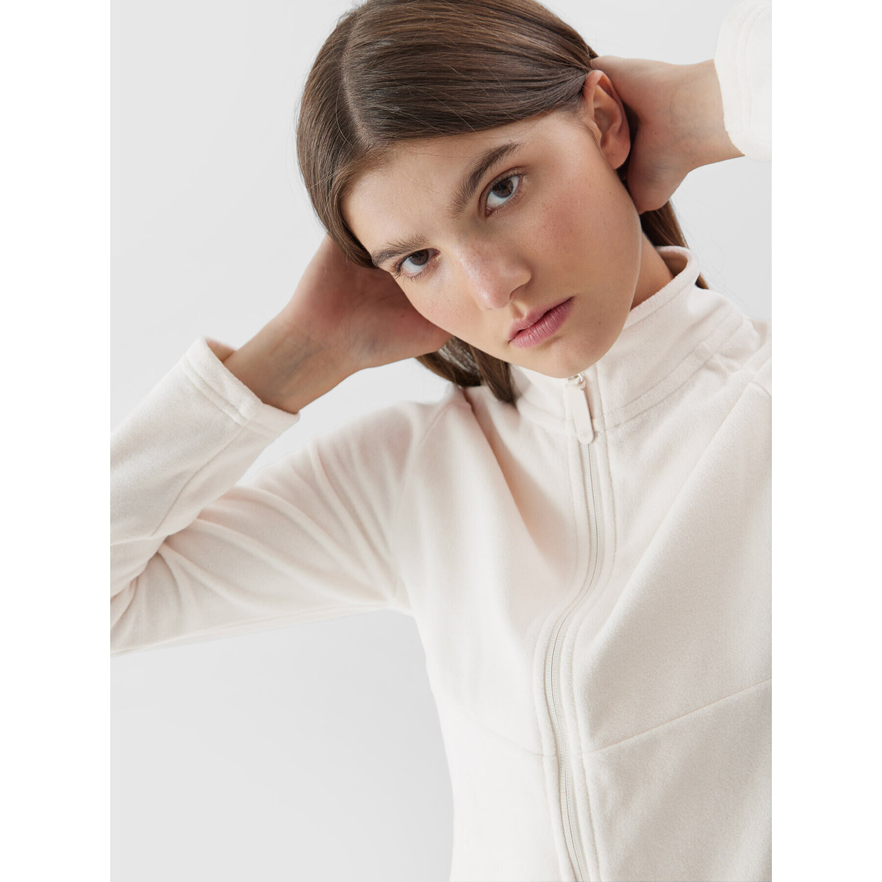 4F Полар AW23TFLEF146 Екрю Regular Fit - Pepit.bg