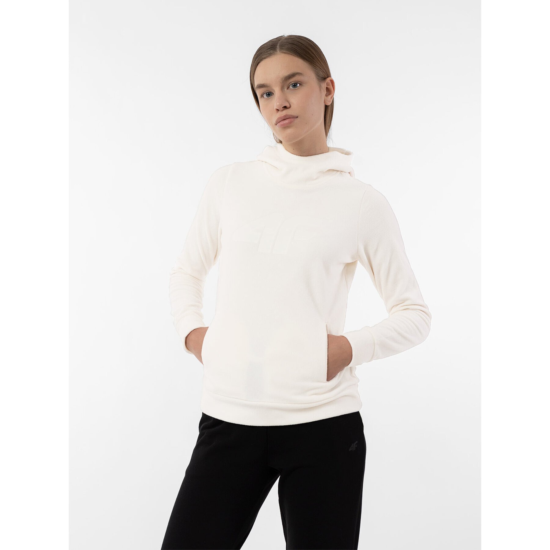 4F Полар AW23TFLEF148 Екрю Regular Fit - Pepit.bg