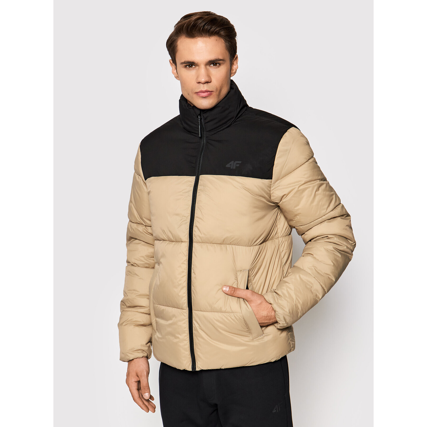 4F Пухено яке H4Z21-KUMP009 Бежов Regular Fit - Pepit.bg