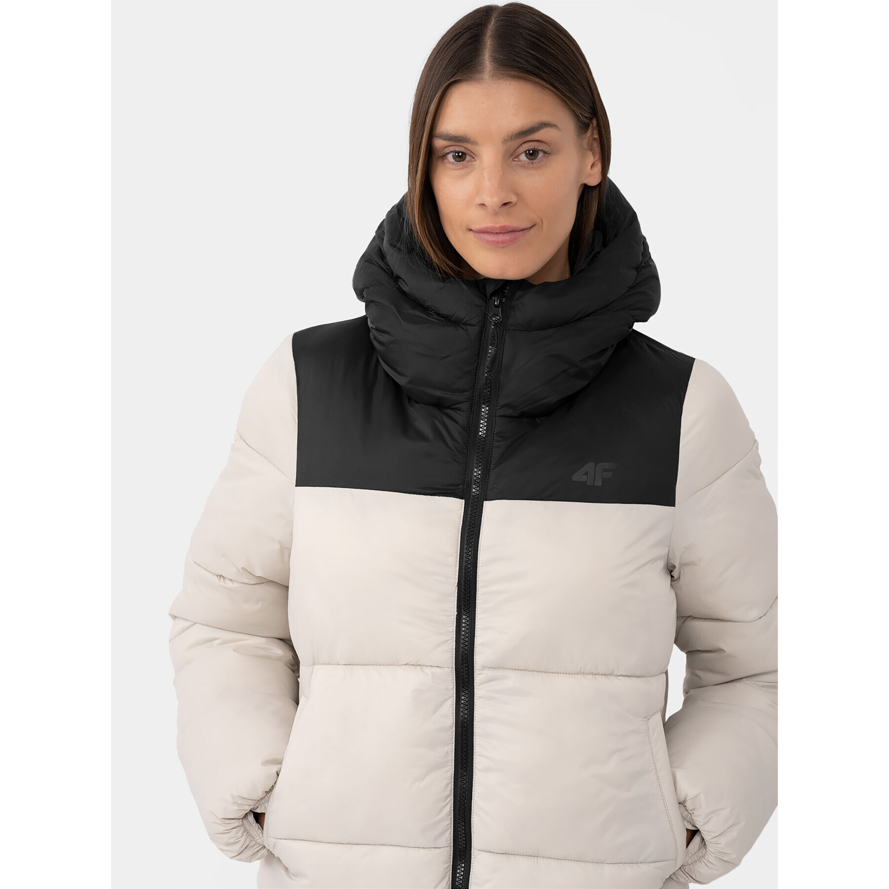 4F Пухено яке AW23TDJAF230 Бежов Regular Fit - Pepit.bg