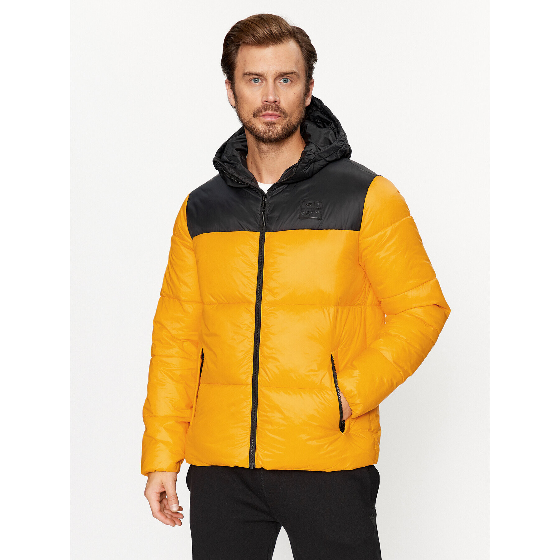 4F Пухено яке AW23TDJAM243 Оранжев Regular Fit - Pepit.bg