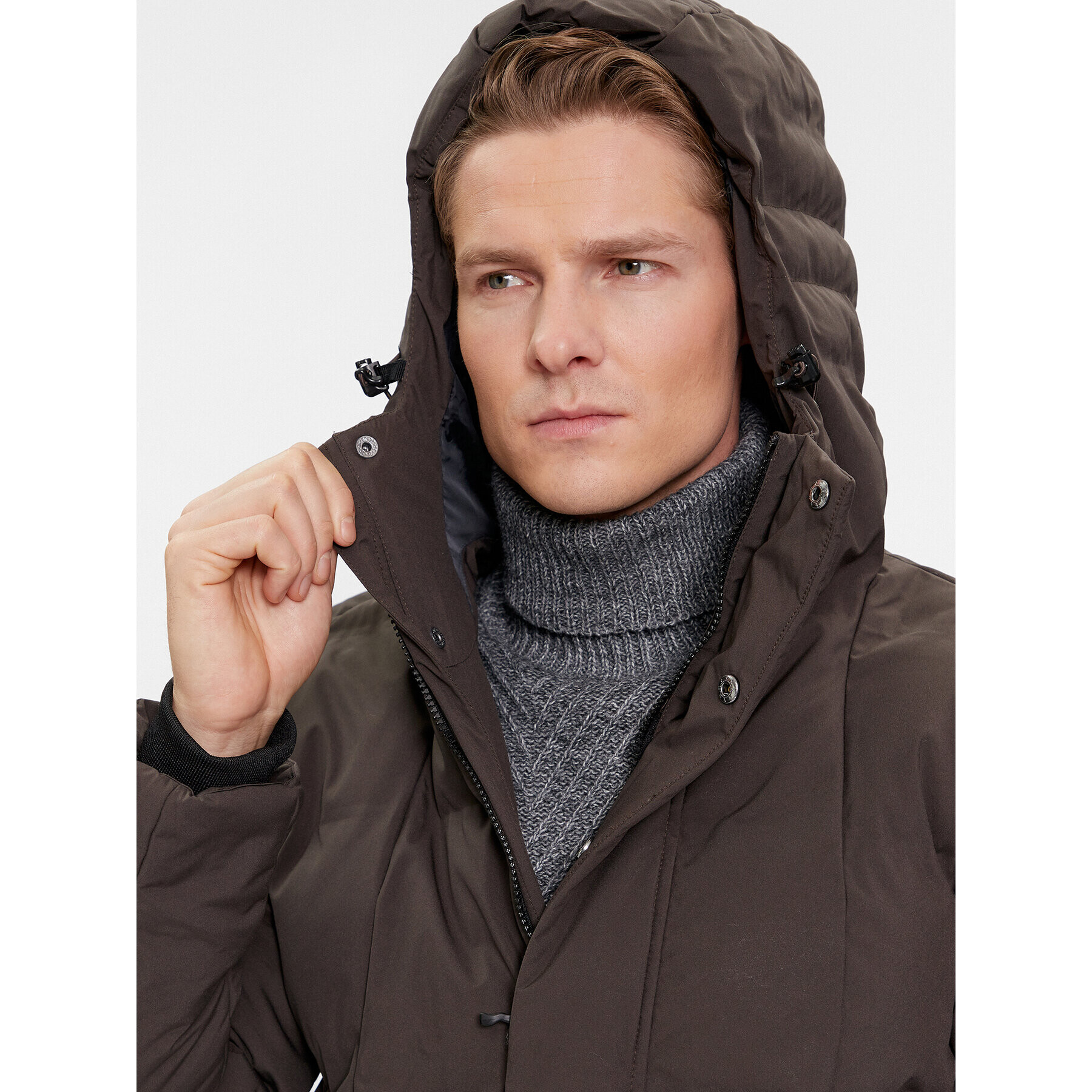 4F Пухено яке AW23TDJAM249 Каки Regular Fit - Pepit.bg