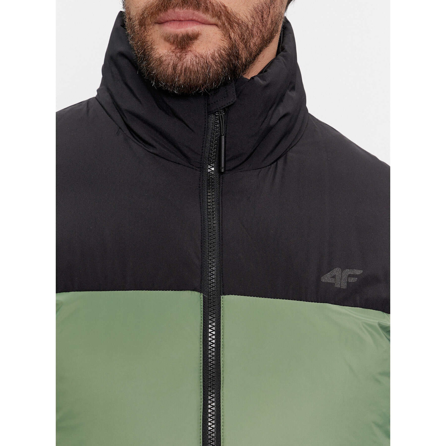 4F Пухено яке WAW23TDJAM348 Каки Regular Fit - Pepit.bg