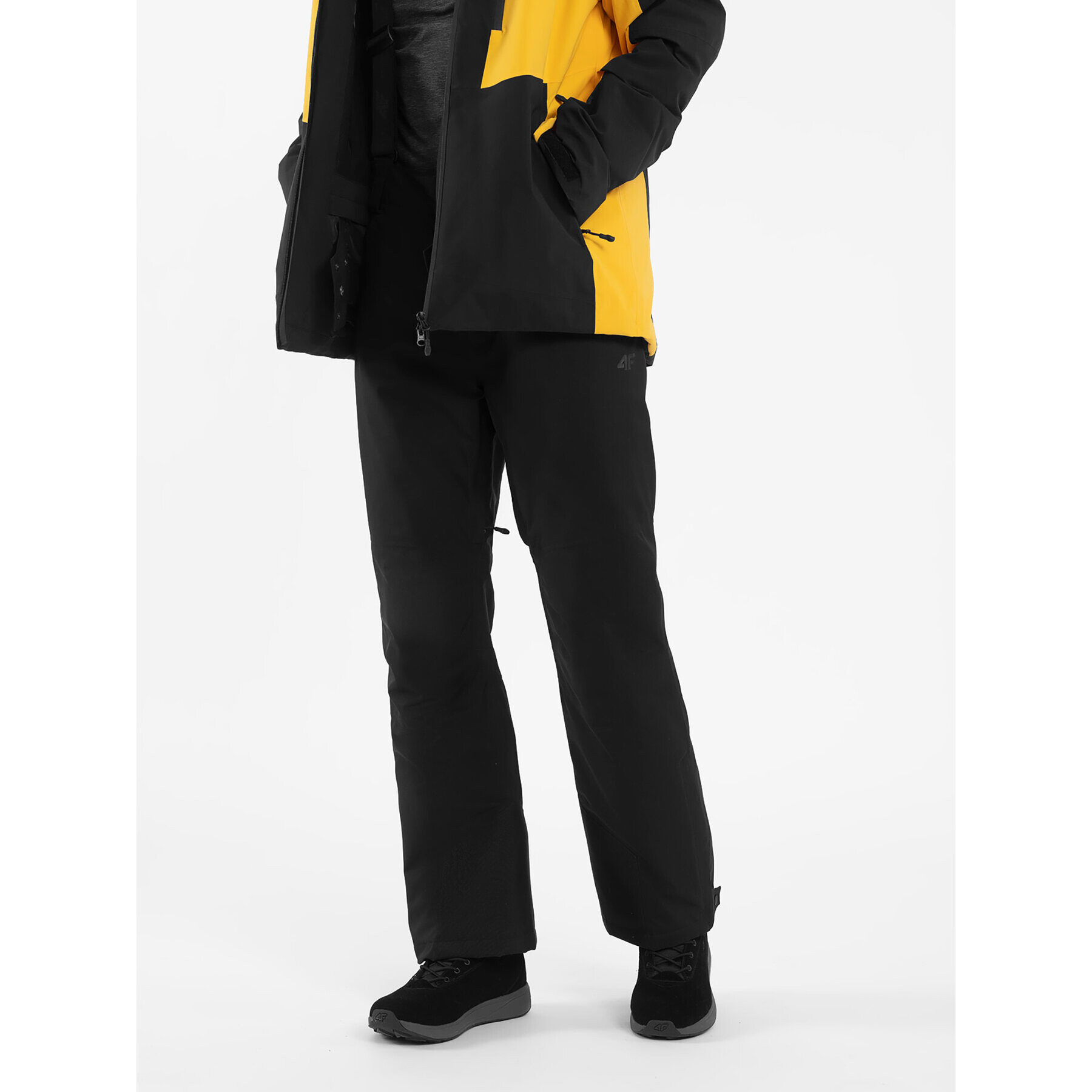 4F Ски панталони AW23TFTRM402 Черен Regular Fit - Pepit.bg