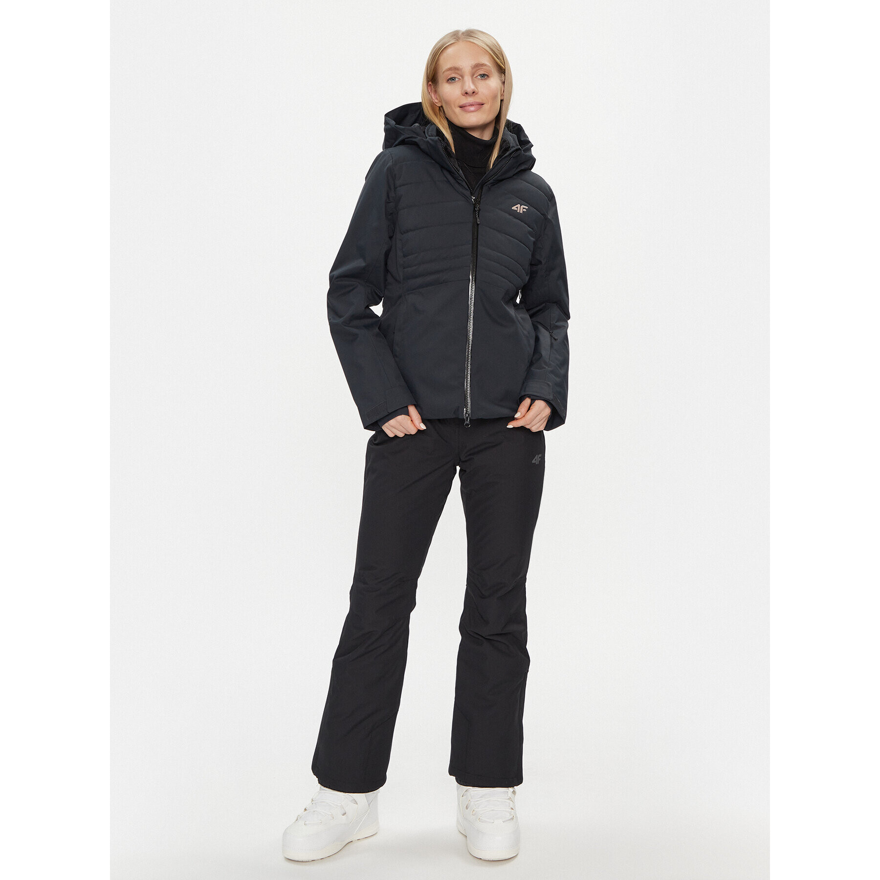 4F Скиорско яке AW23TTJAF339 Черен Slim Fit - Pepit.bg