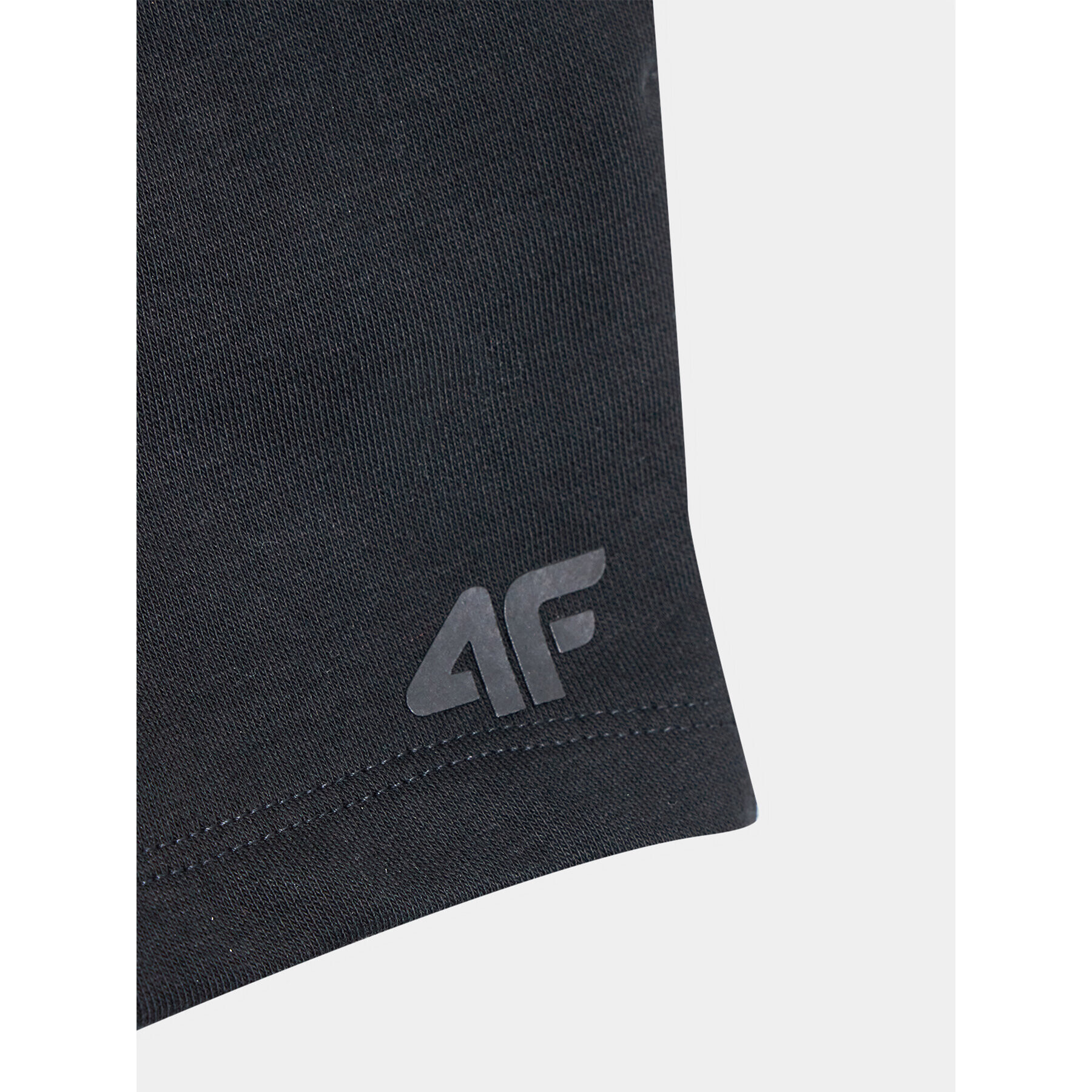 4F Спортни шорти JSS23TSHOM048 Черен Regular Fit - Pepit.bg