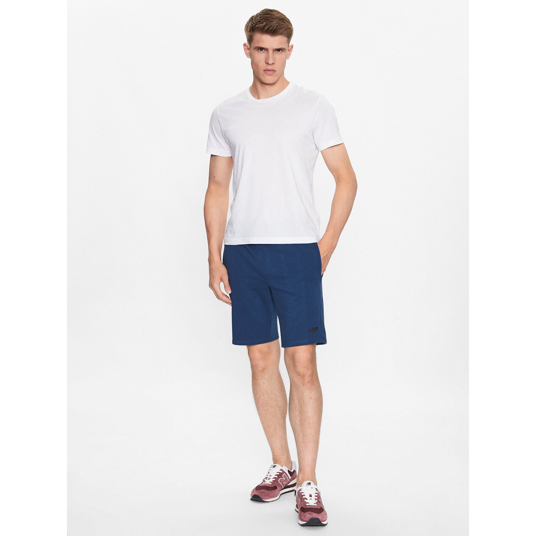 4F Спортни шорти SS23TSHOM156 Син Regular Fit - Pepit.bg