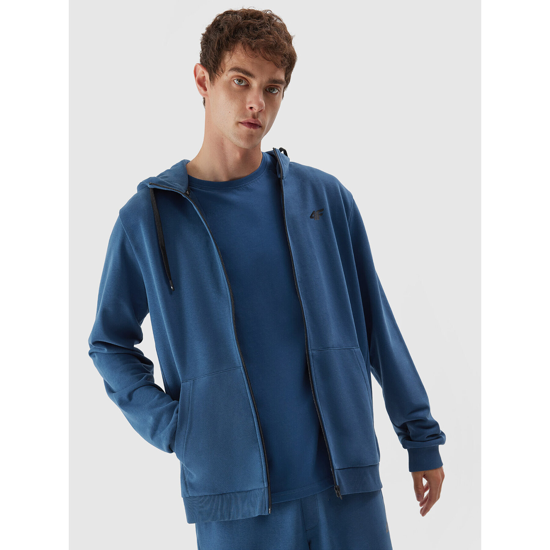 4F Суитшърт AW23TSWSM695 Син Regular Fit - Pepit.bg
