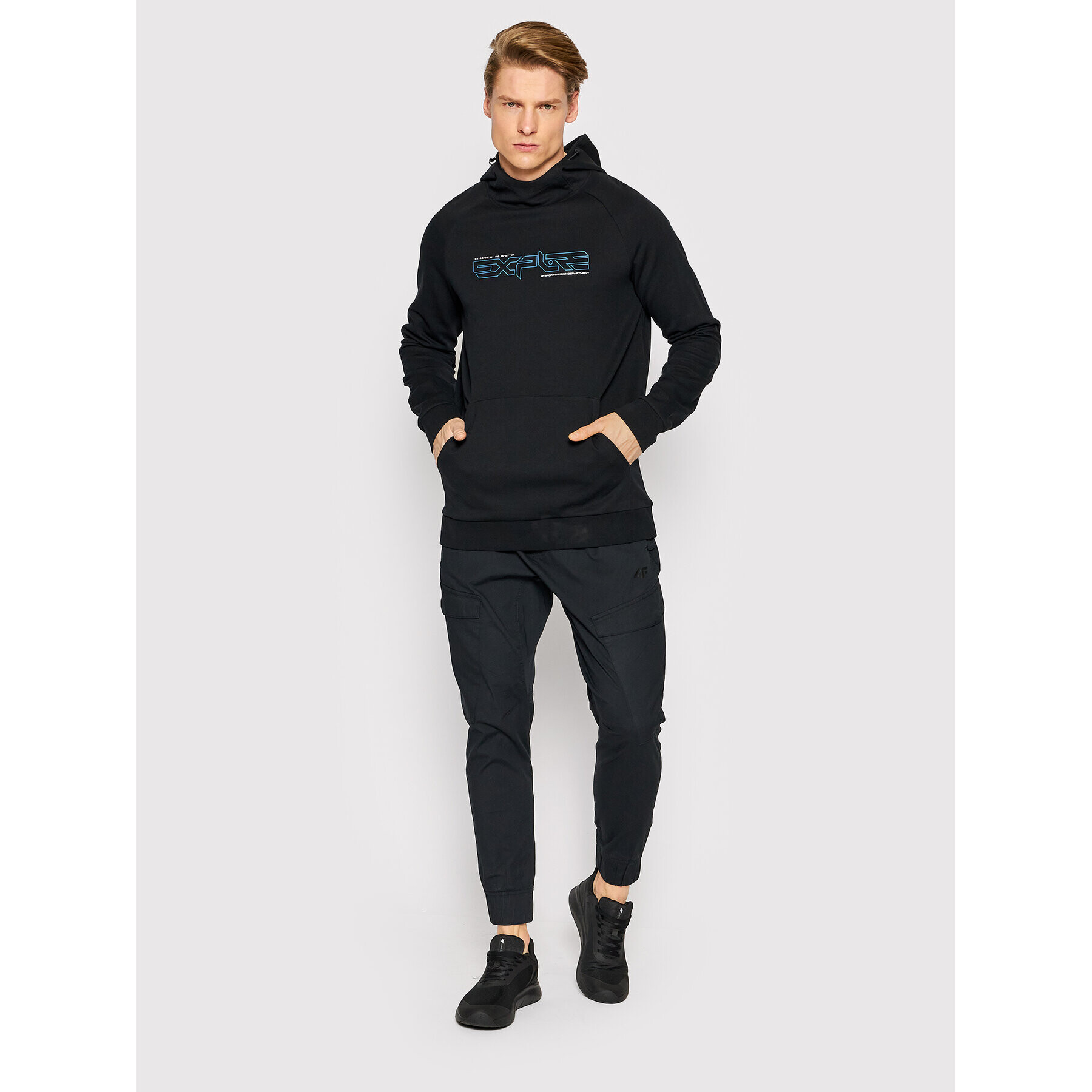 4F Суитшърт H4L22-BLM012 Черен Regular Fit - Pepit.bg