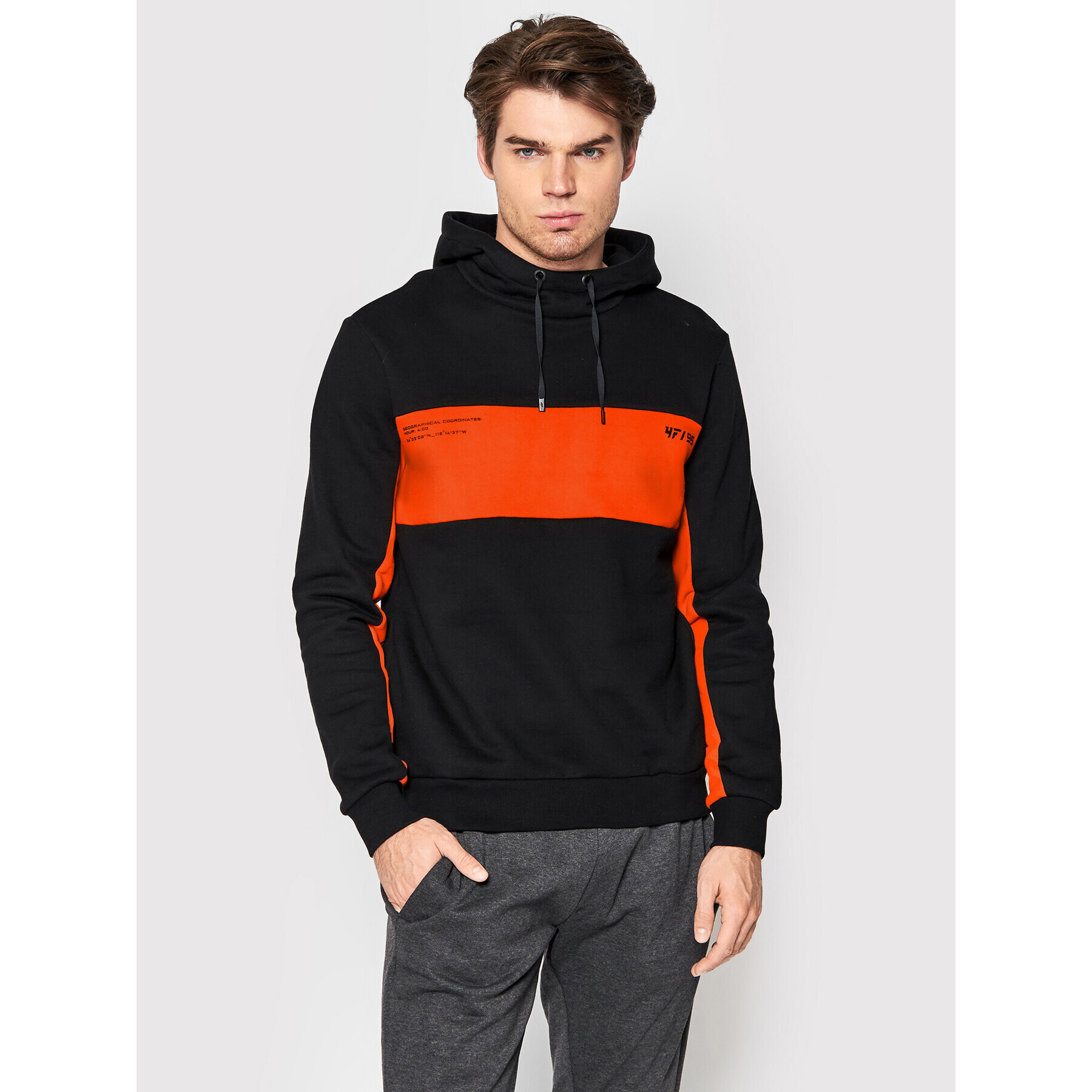 4F Суитшърт H4L22-BLM013 Черен Regular Fit - Pepit.bg