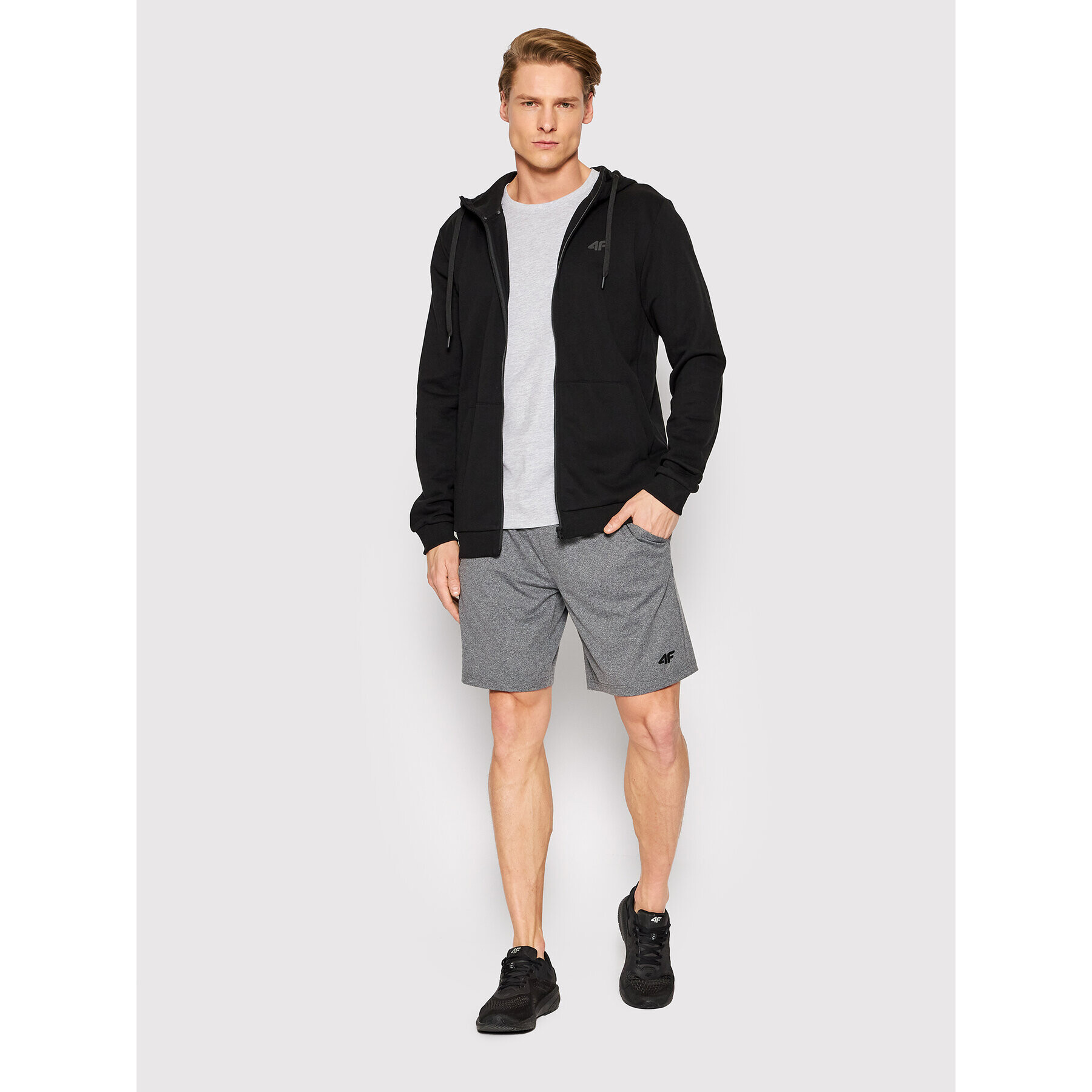 4F Суитшърт H4L22-BLM353 Черен Regular Fit - Pepit.bg