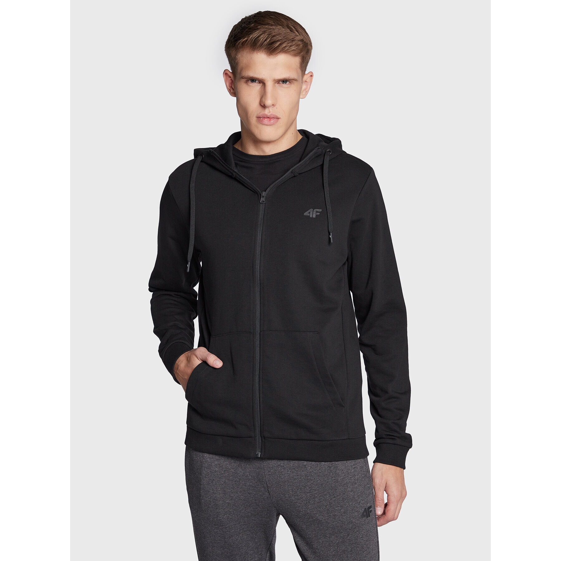4F Суитшърт H4Z22-BLM353 Черен Regular Fit - Pepit.bg