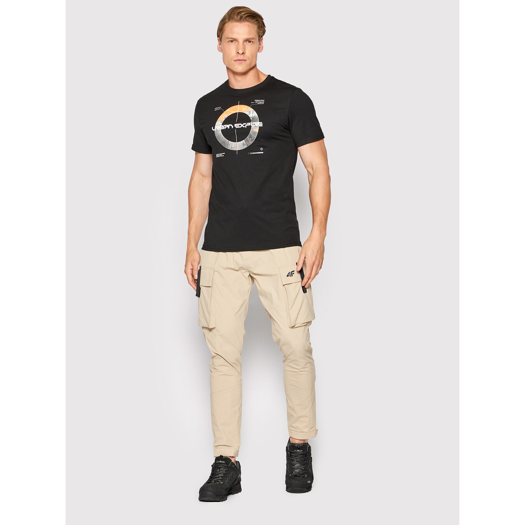 4F Текстилни панталони H4L22-SPMC012 Бежов Regular Fit - Pepit.bg