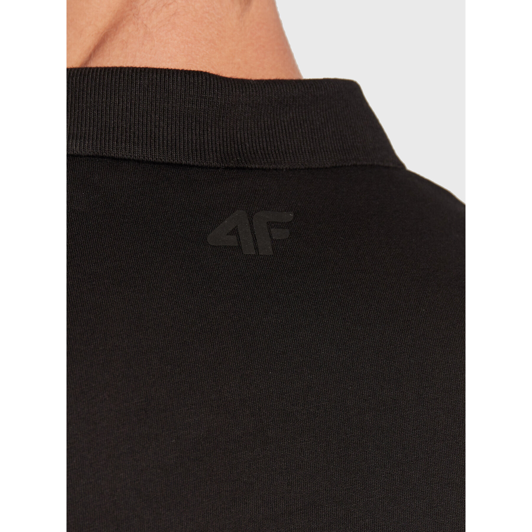 4F Тениска с яка и копчета H4Z22-TSM355 Черен Regular Fit - Pepit.bg