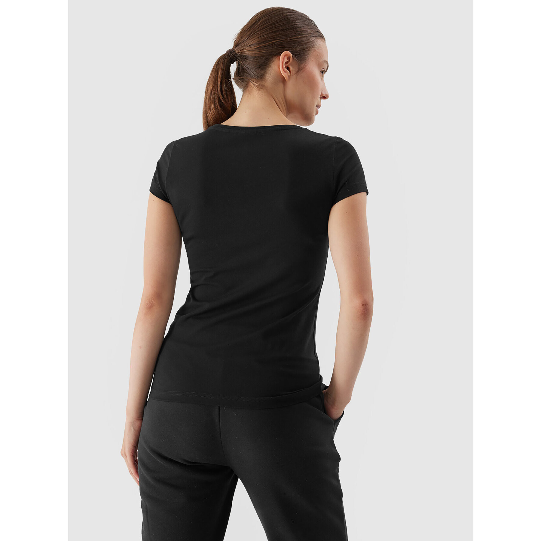 4F Тишърт AW23TTSHF0906 Черен Slim Fit - Pepit.bg