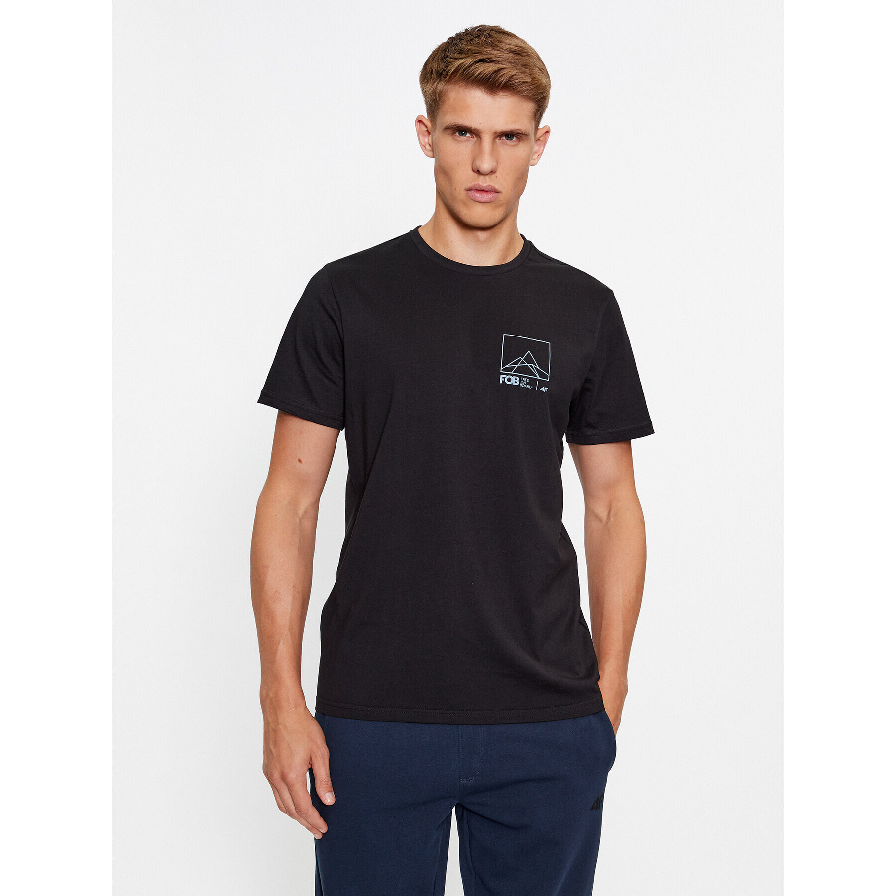 4F Тишърт AW23TTSHM0894 Черен Regular Fit - Pepit.bg