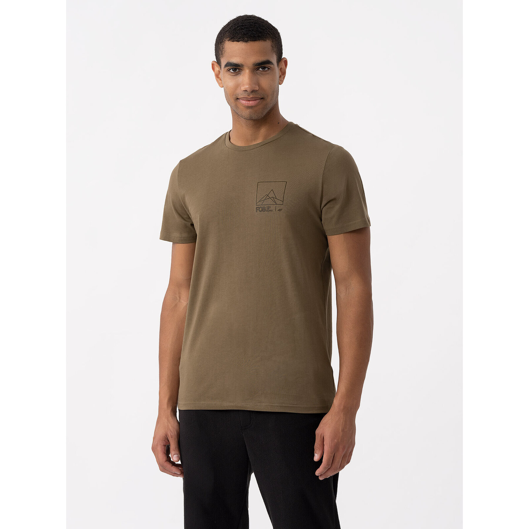 4F Тишърт AW23TTSHM0894 Кафяв Regular Fit - Pepit.bg
