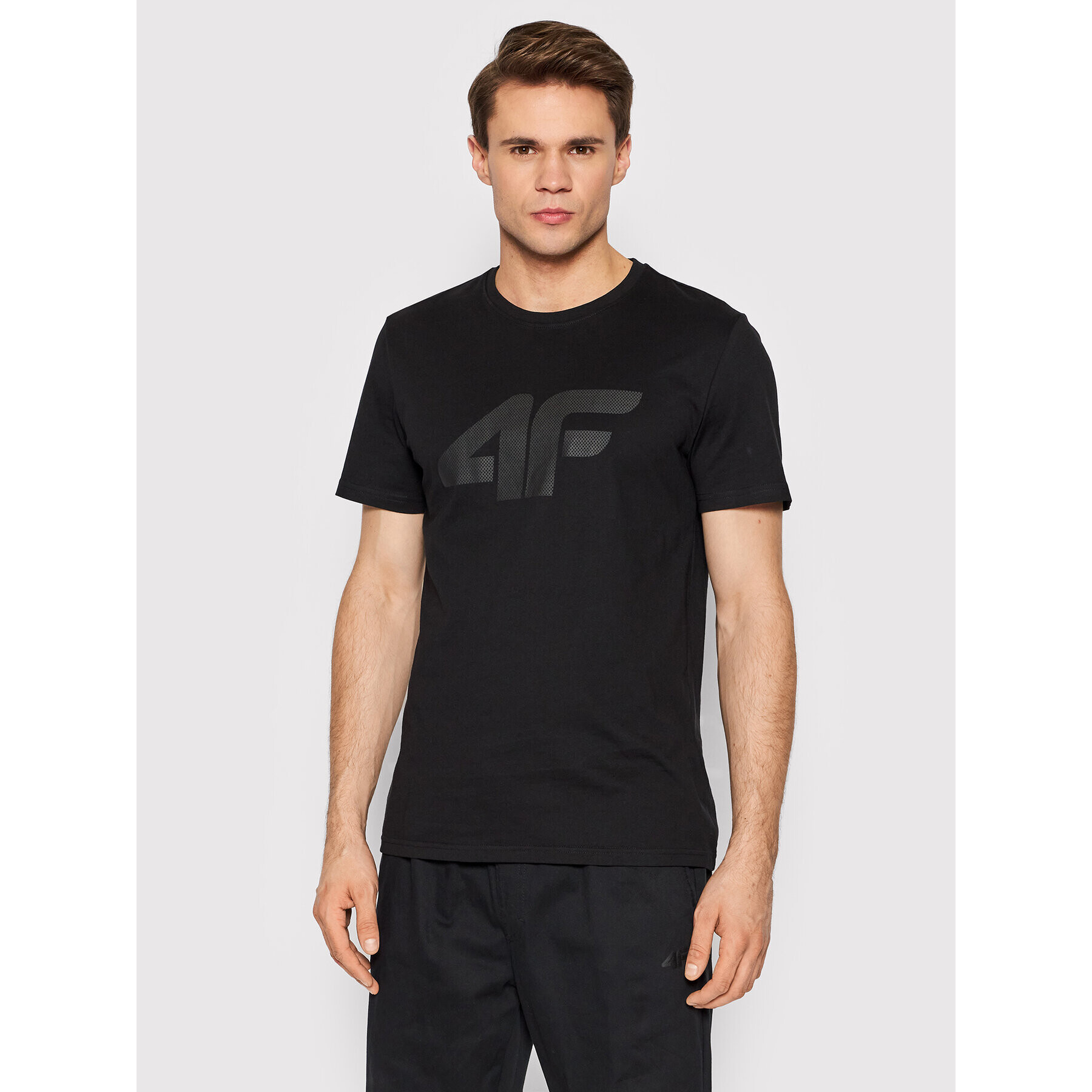 4F Тишърт H4L22-TSM353 Черен Regular Fit - Pepit.bg