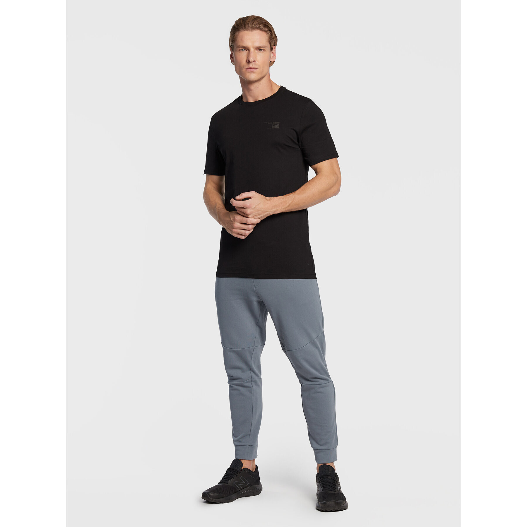 4F Тишърт H4Z22-TSM013 Черен Regular Fit - Pepit.bg