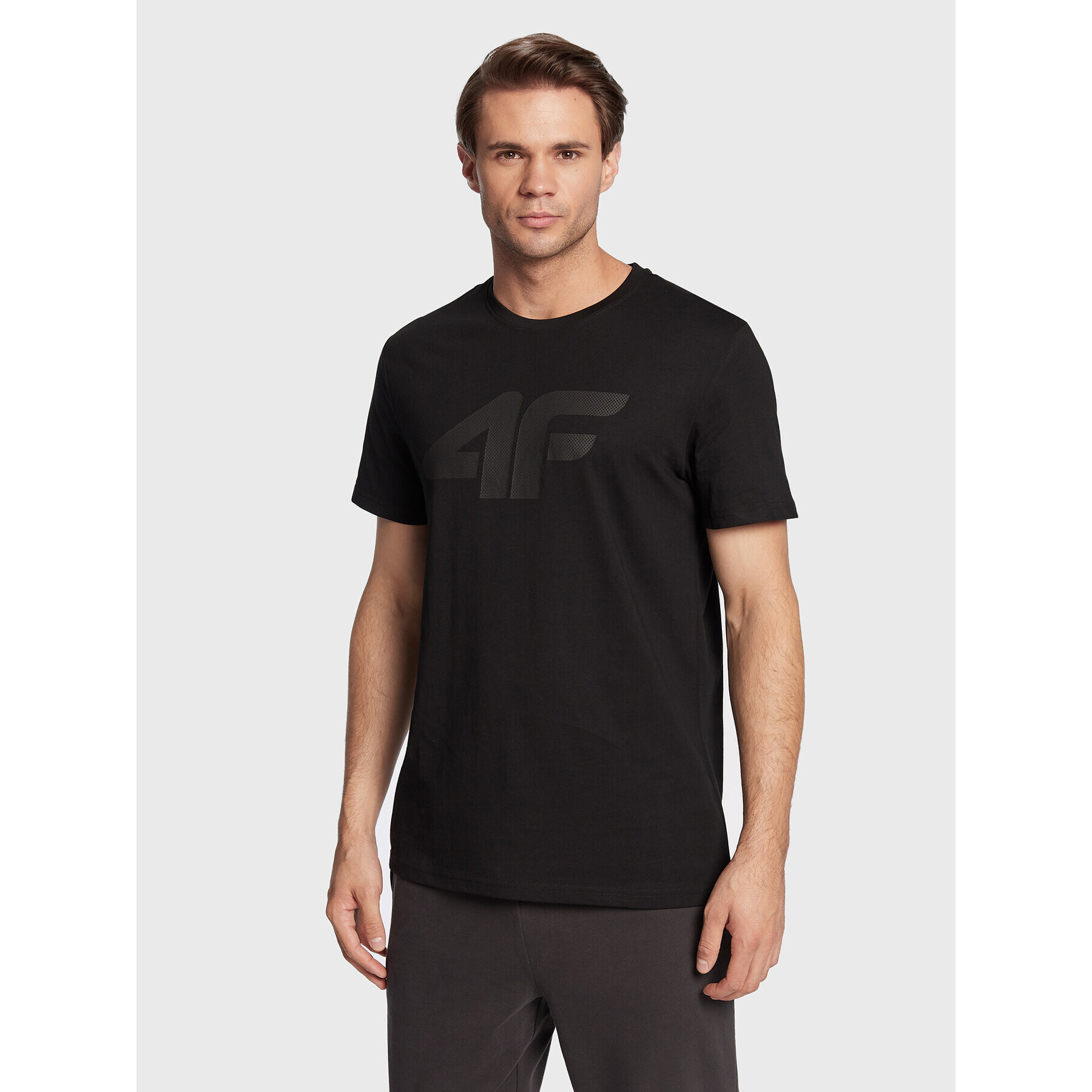 4F Тишърт H4Z22-TSM353 Черен Regular Fit - Pepit.bg
