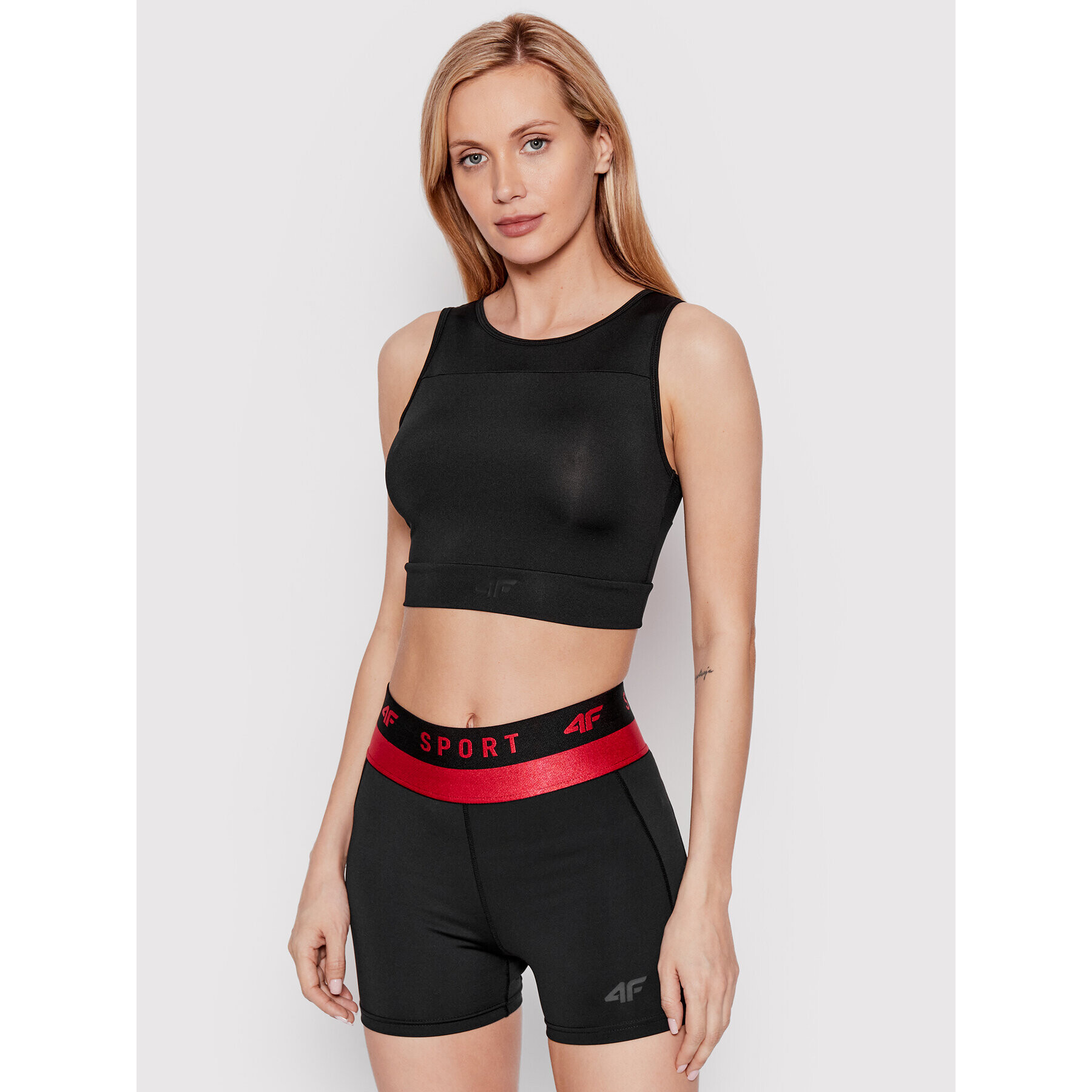 4F топ H4L22-TSDF015 Черен Slim Fit - Pepit.bg