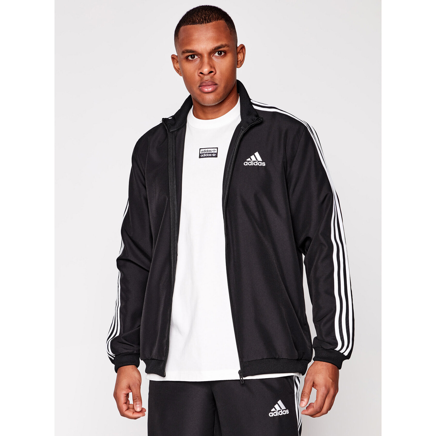 adidas Анцуг Essential GK9950 Черен Regular Fit - Pepit.bg