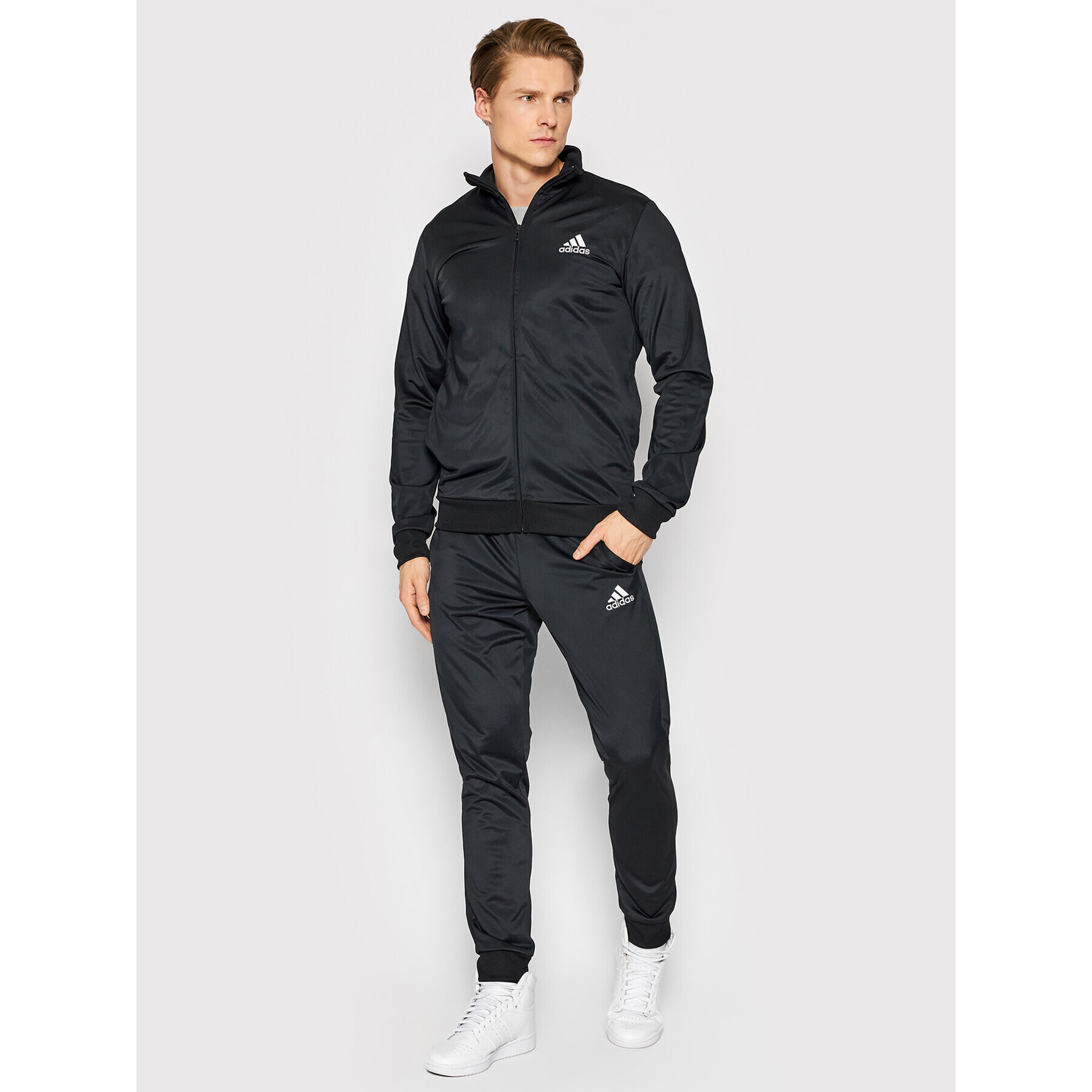 adidas Performance Анцуг Primegreen Essentials Small Logo GK9656 Черен Regular Fit - Pepit.bg