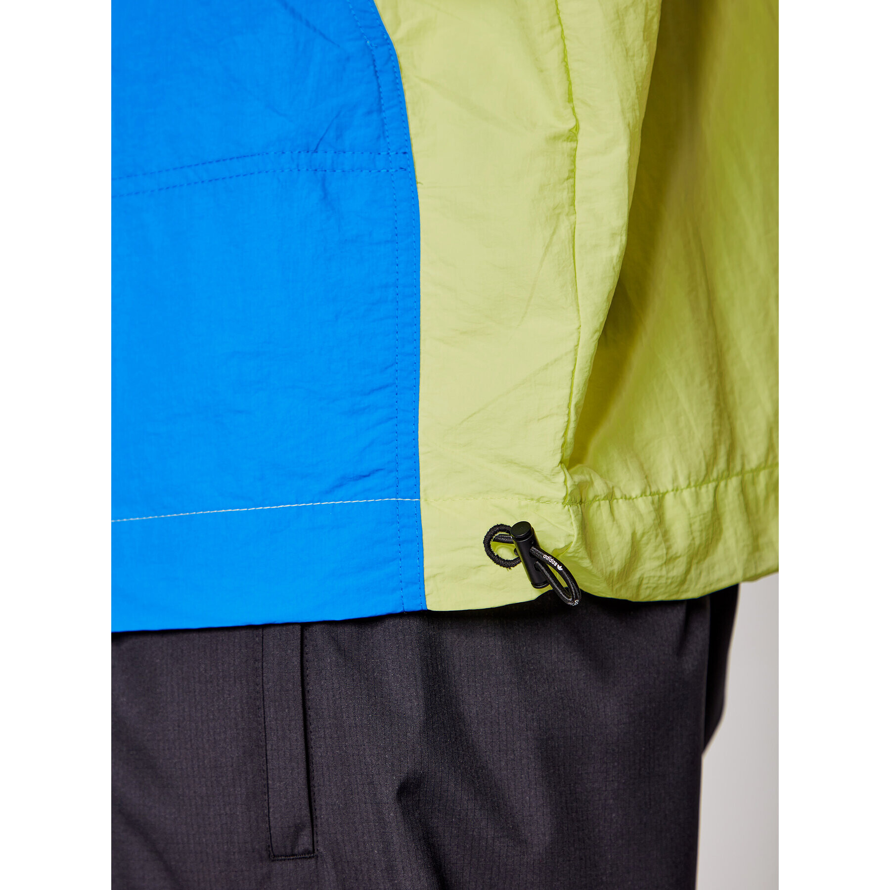 adidas Анорак Adventure Mishmash GN2335 Син Regular Fit - Pepit.bg