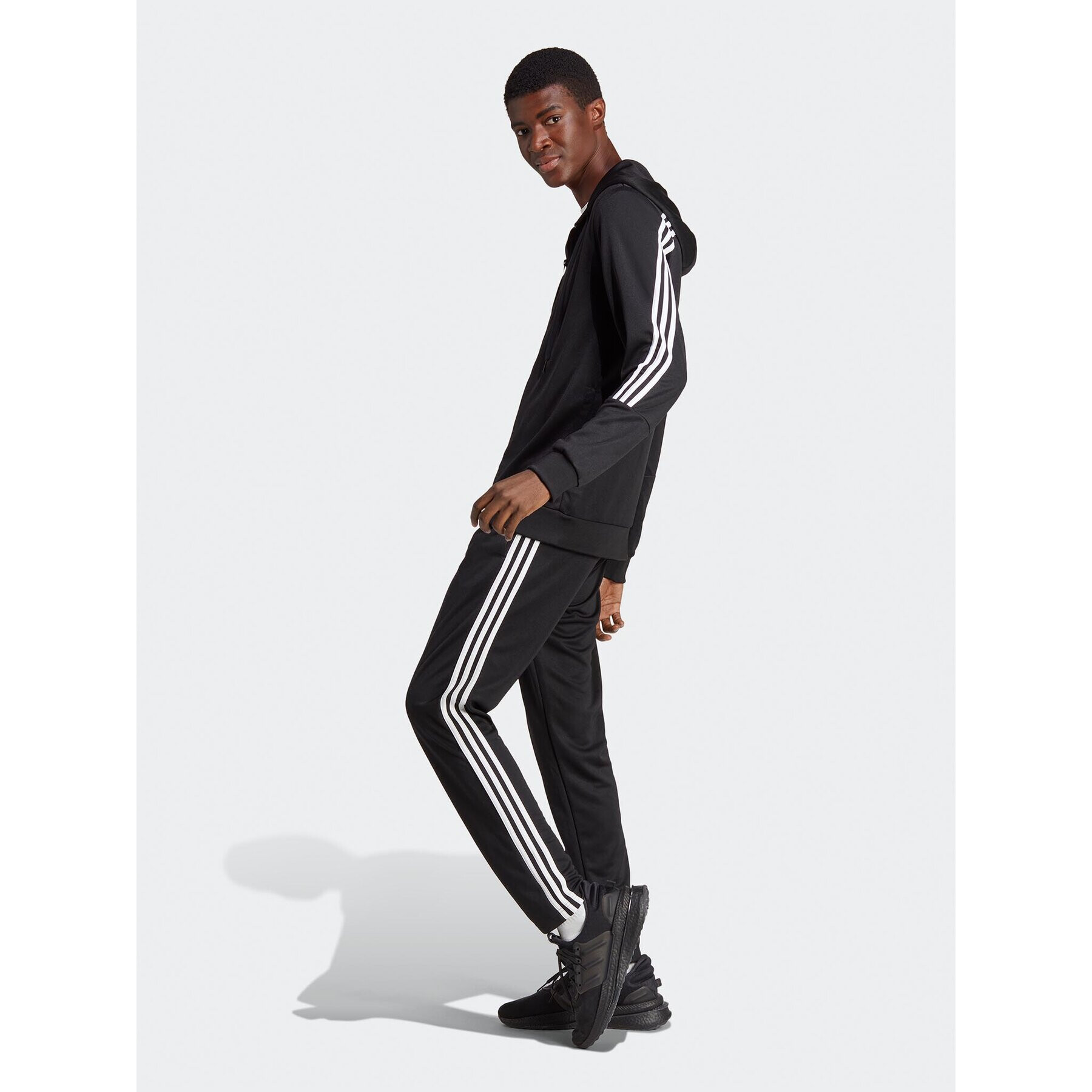 adidas Анцуг 3-Stripes IC6767 Черен Slim Fit - Pepit.bg