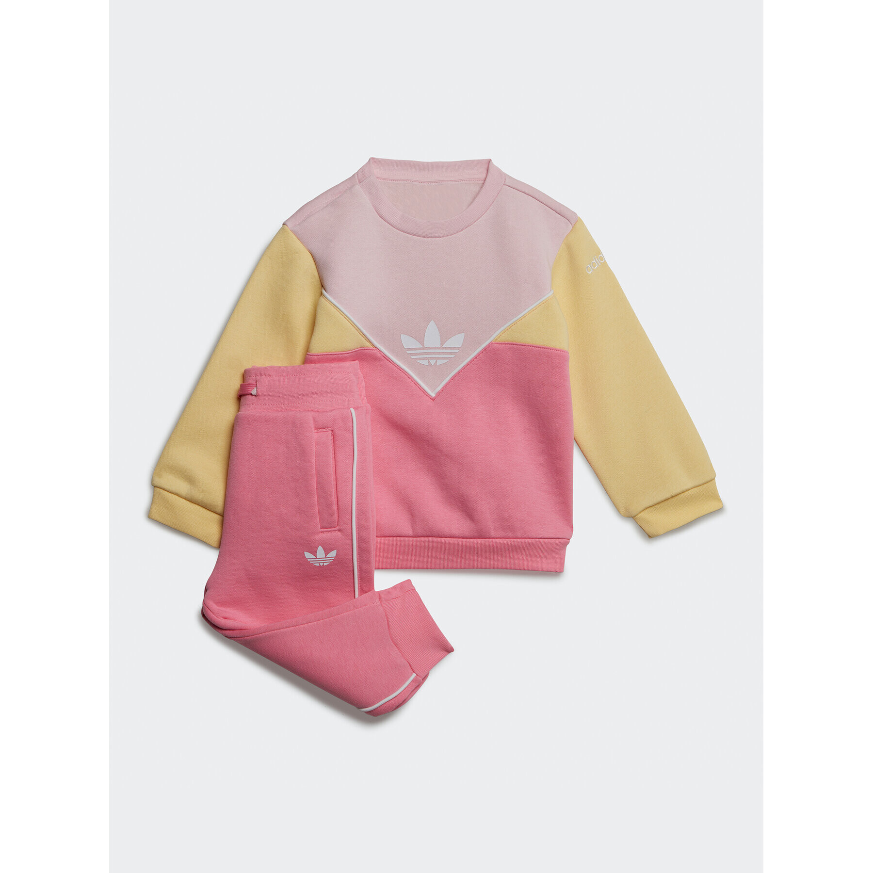 adidas Анцуг Adicolor Crew Set H60102 Розов Regular Fit - Pepit.bg