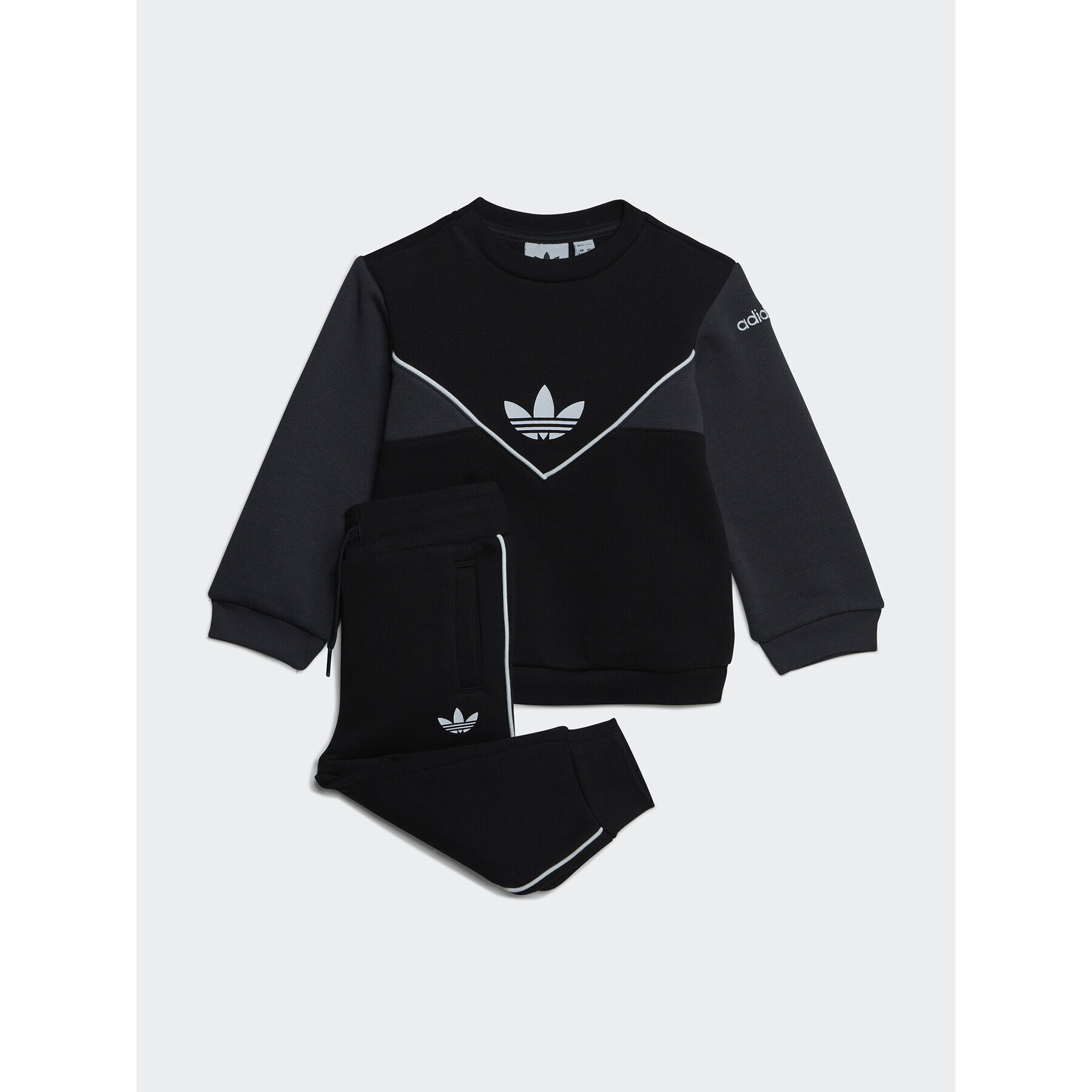 adidas Анцуг Adicolor Crew Set IC9113 Черен Regular Fit - Pepit.bg