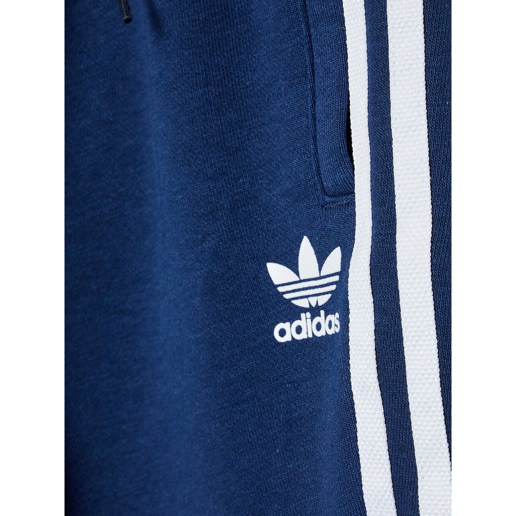 adidas Анцуг adicolor HK2955 Тъмносин Regular Fit - Pepit.bg