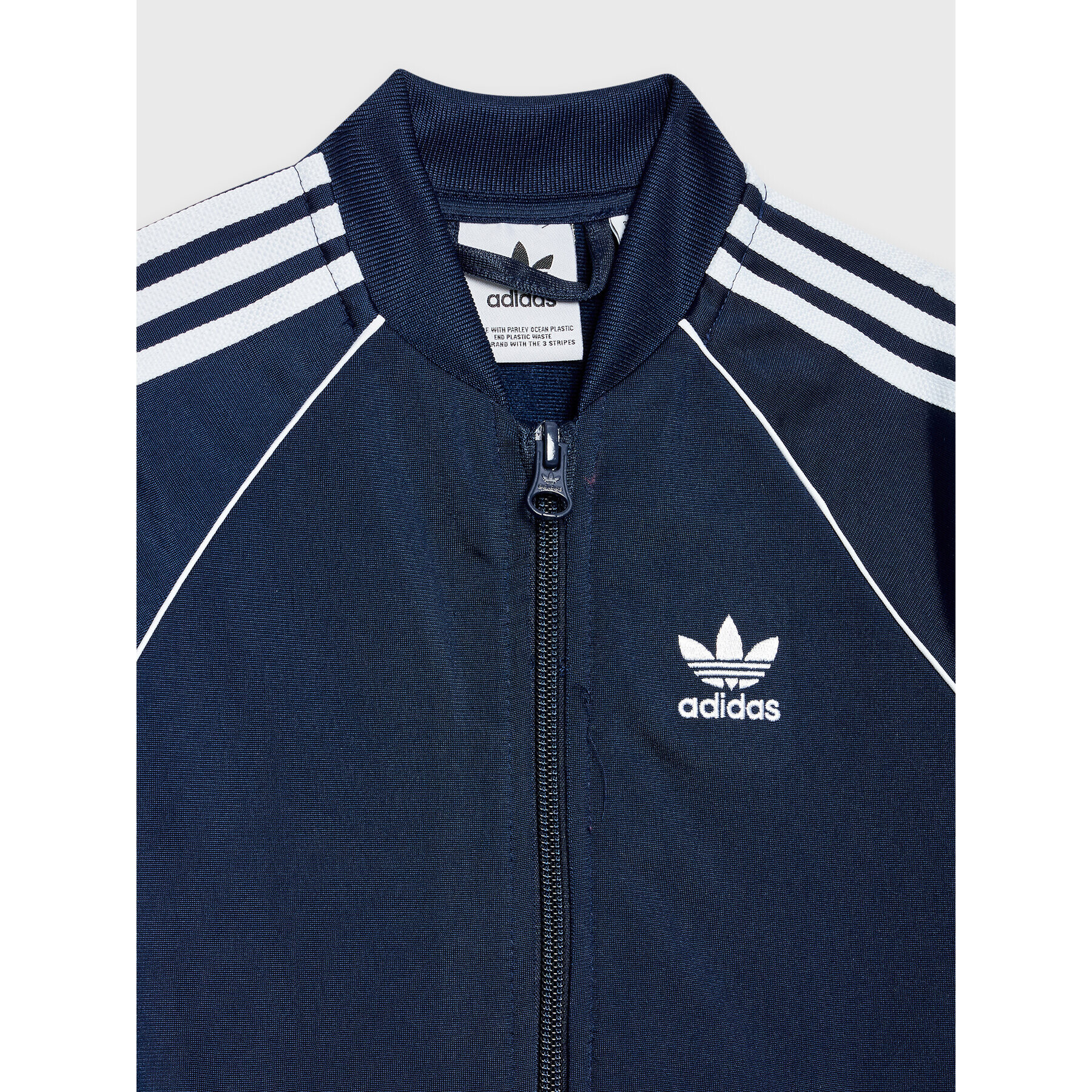 adidas Анцуг adicolor HK7486 Тъмносин Regular Fit - Pepit.bg