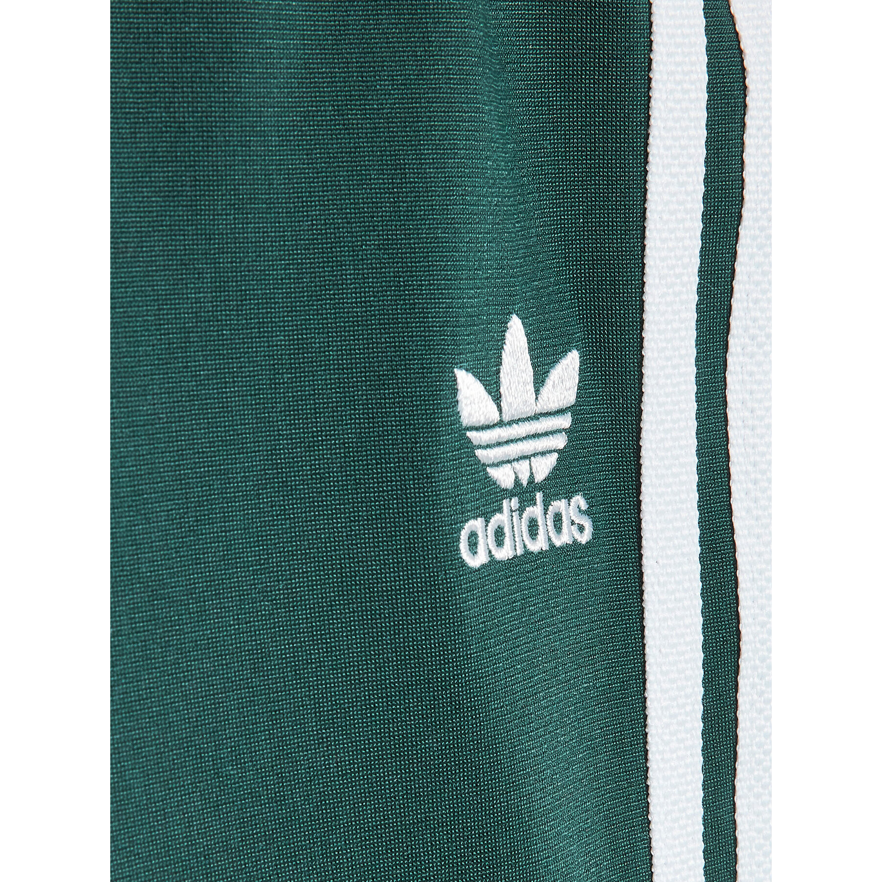 adidas Анцуг adicolor HK7487 Зелен Regular Fit - Pepit.bg