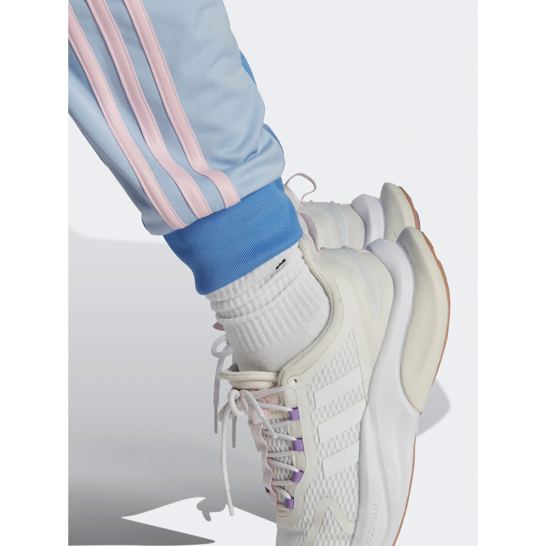 adidas Анцуг Bold Block Tracksuit IC0399 Син - Pepit.bg