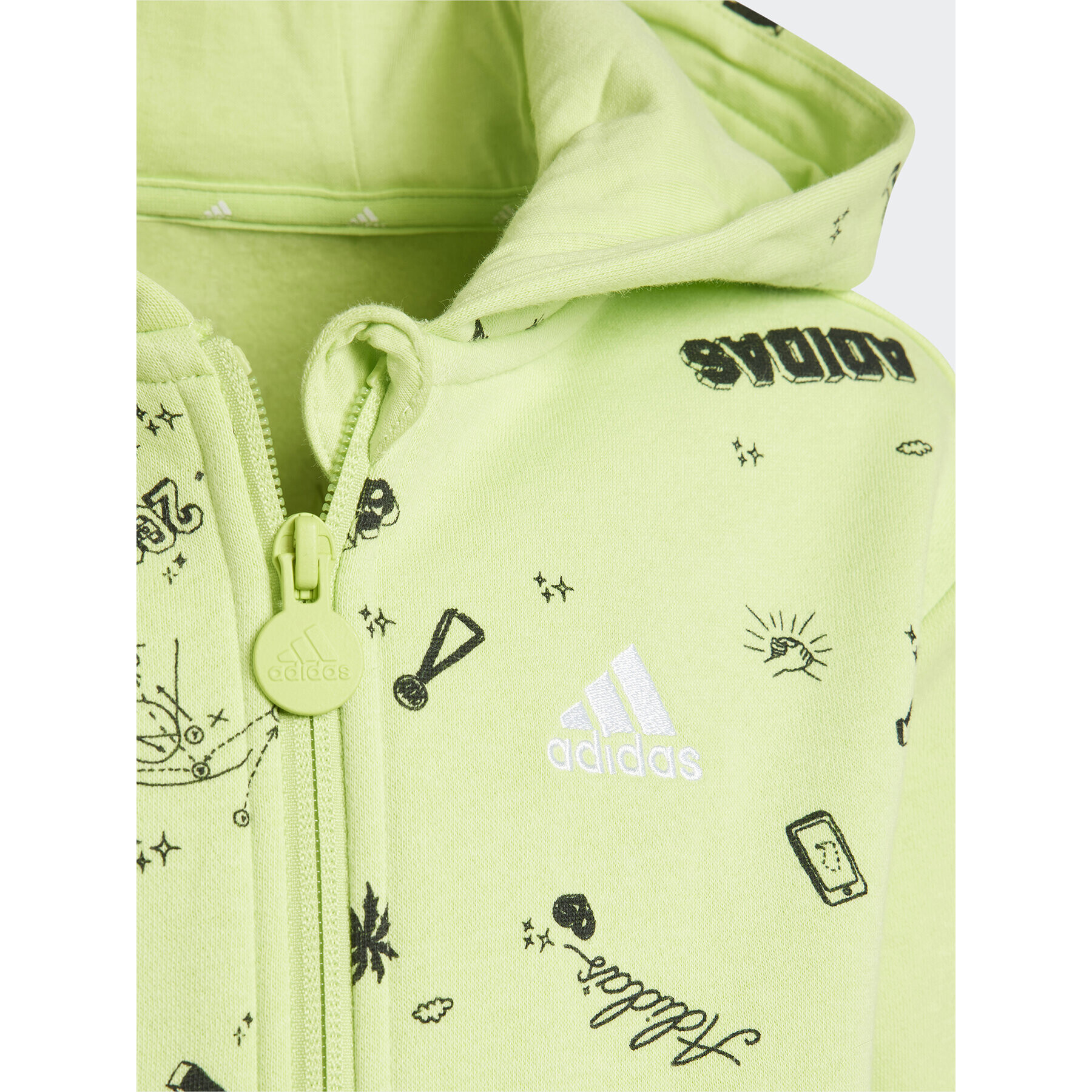 adidas Анцуг Brand Love Kids IA1571 Зелен Regular Fit - Pepit.bg