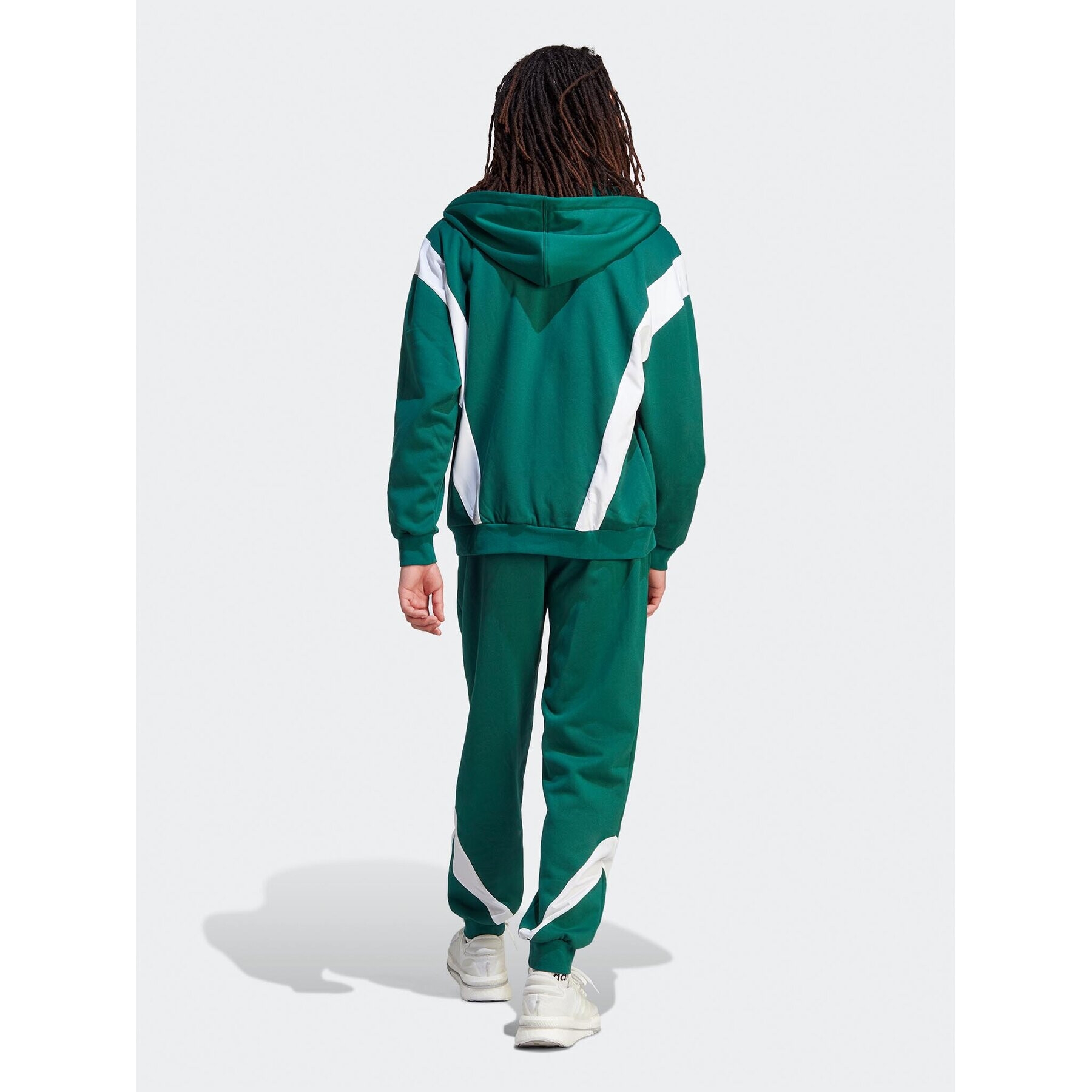 adidas Анцуг Sportswear Fleece IJ6068 Зелен Regular Fit - Pepit.bg