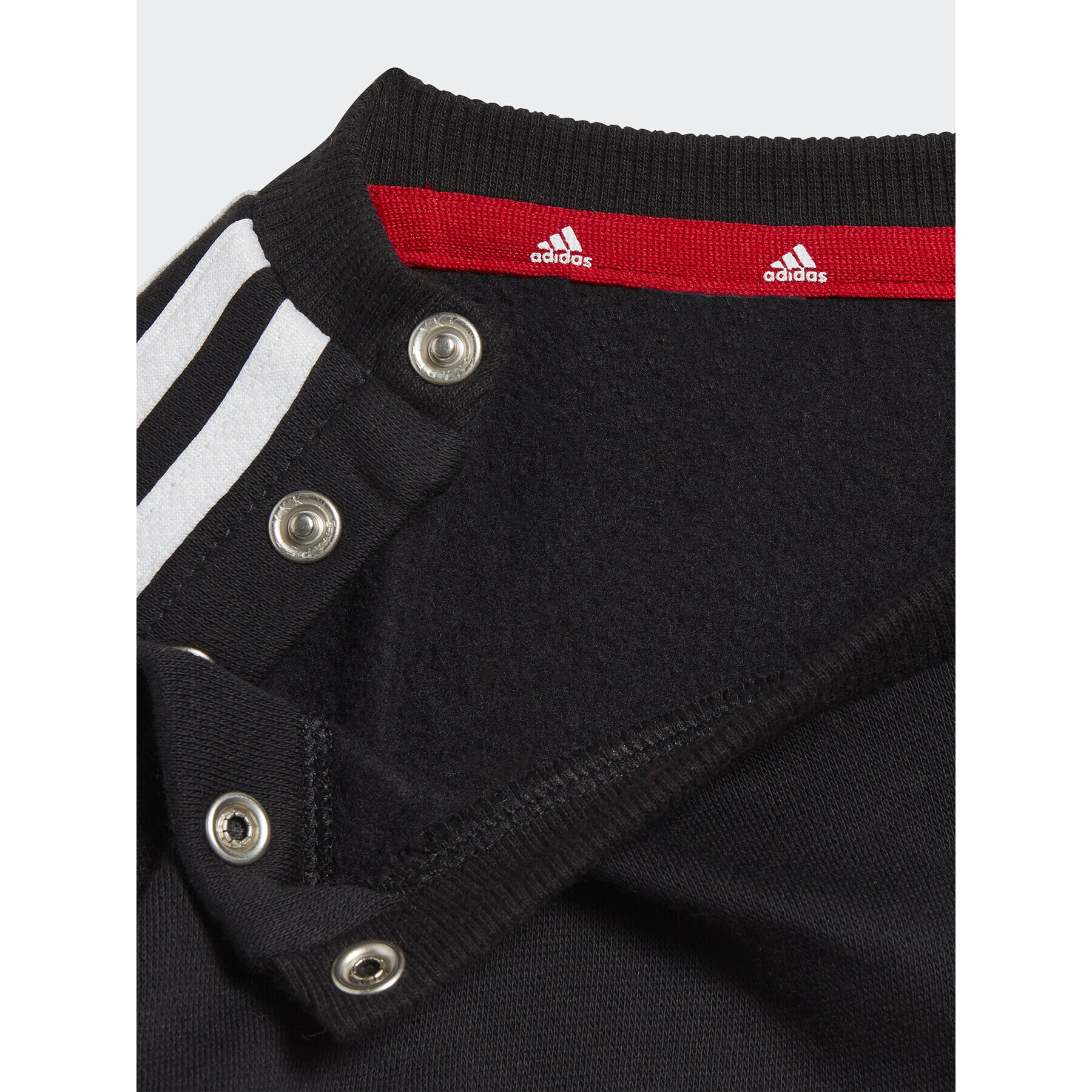 adidas Анцуг Tiberio 3-Stripes Colorblock IA3125 Черен Slim Fit - Pepit.bg